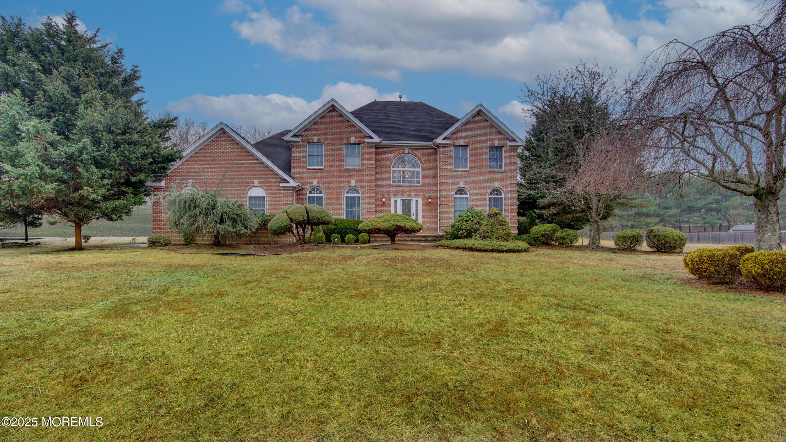 7 Whispering Spring Drive, Millstone, New Jersey image 2