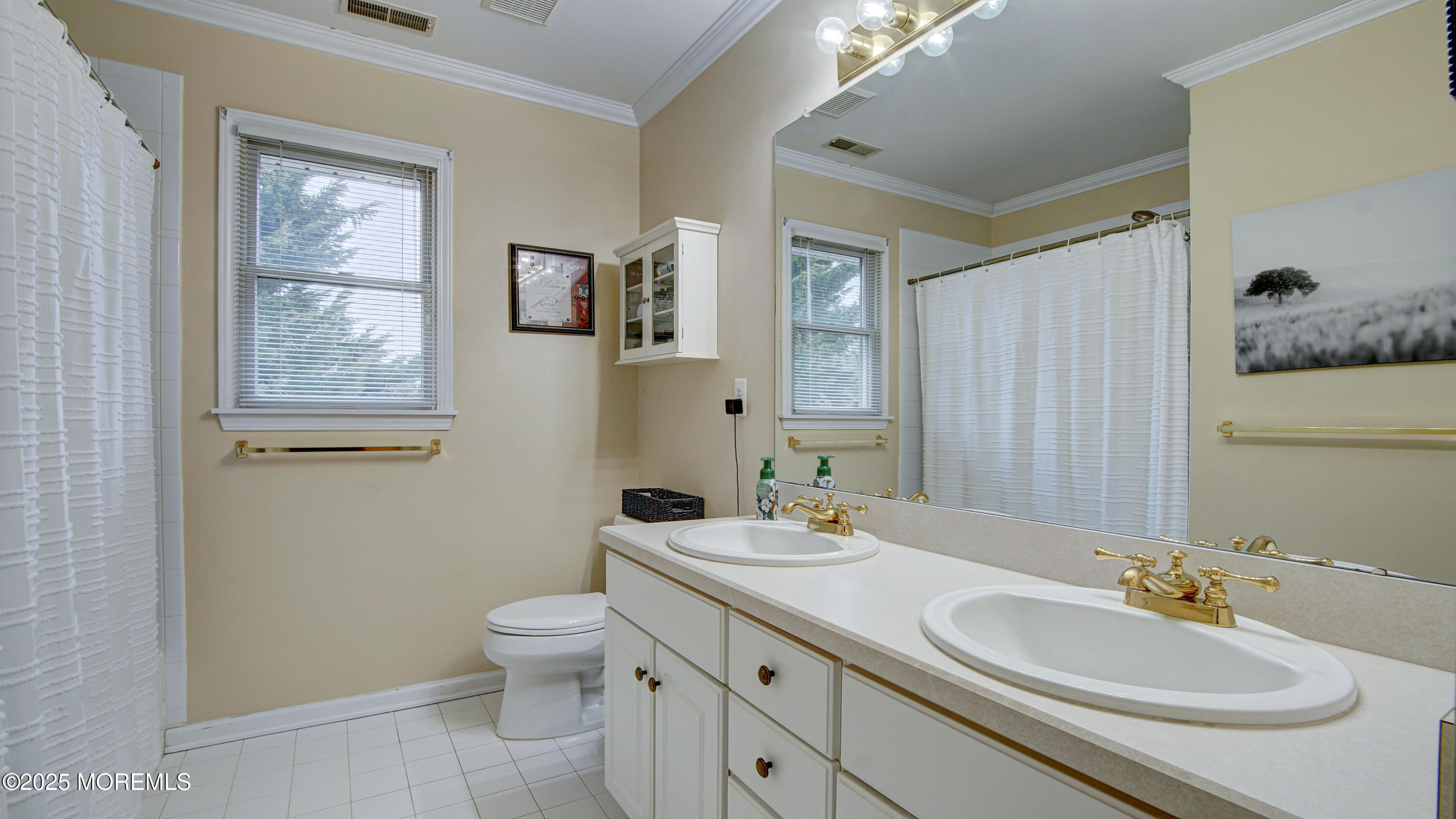 7 Whispering Spring Drive, Millstone, New Jersey image 38