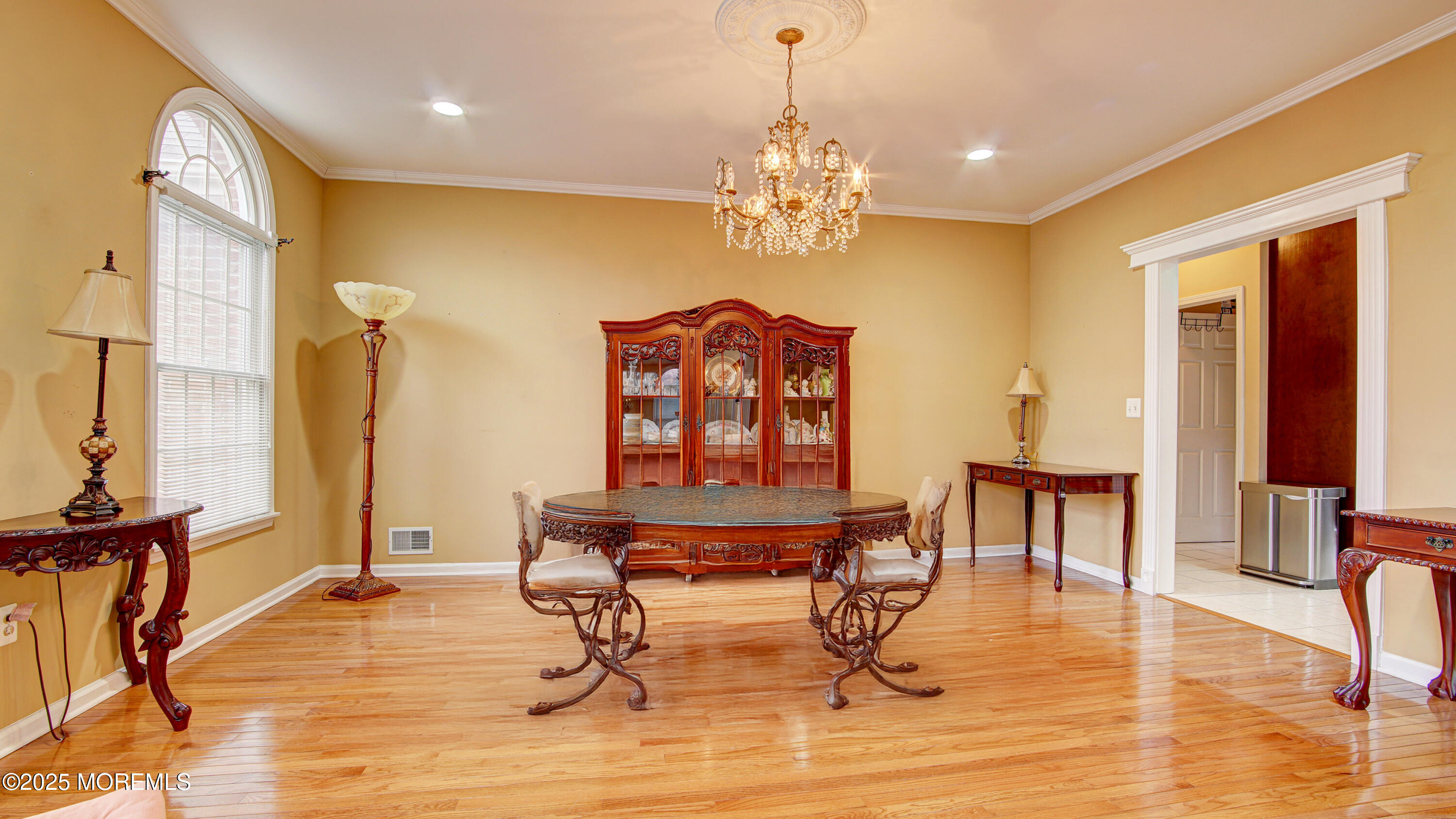 7 Whispering Spring Drive, Millstone, New Jersey image 17
