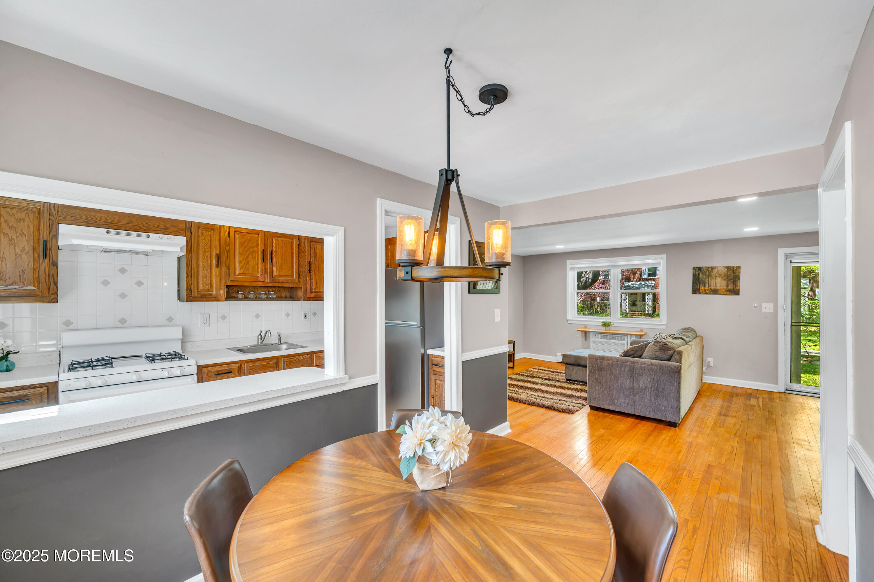 142 Manor Drive, Red Bank, New Jersey image 10