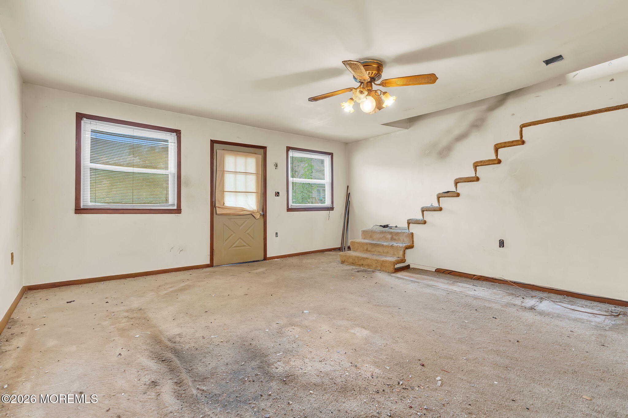 712 Monmouth Parkway