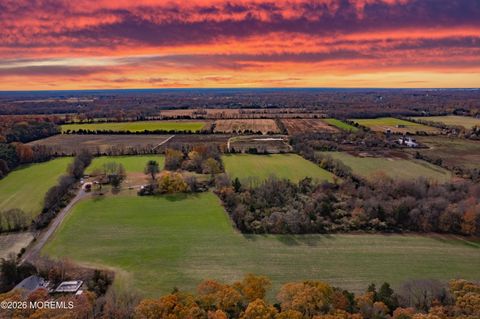 Photo of 170-174 W Millstream Road, Cream Ridge, NJ 08514 (MLS # 22601419)