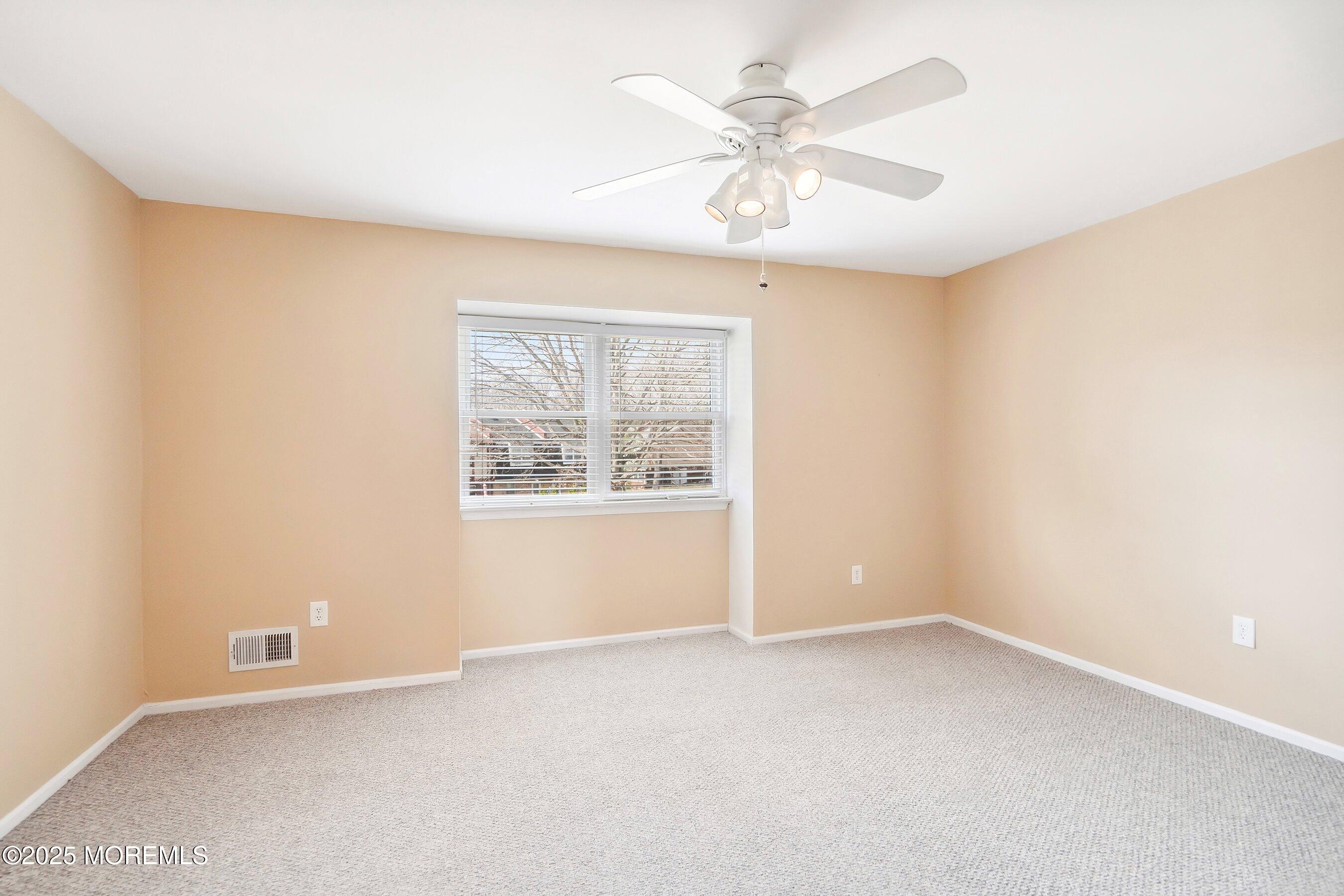 121 Briar Mills Drive, Brick, New Jersey image 9