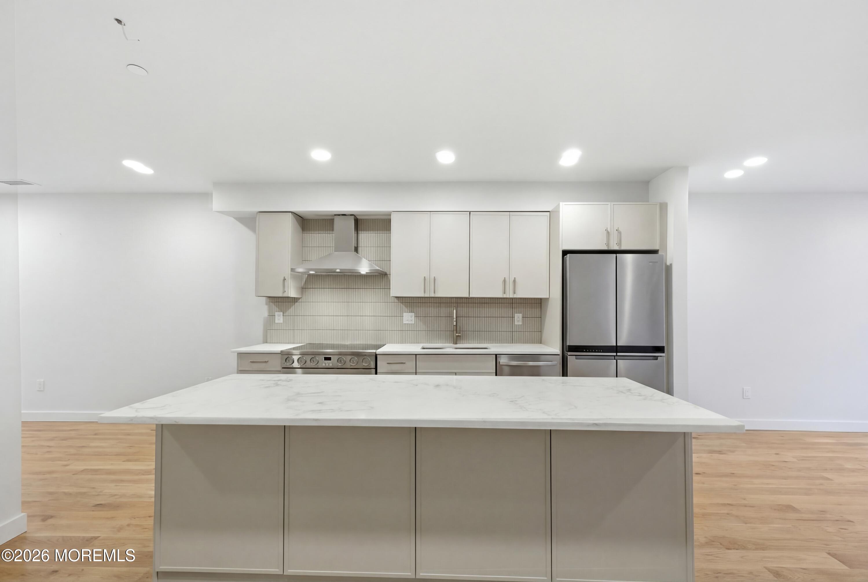 801 Main Street B5