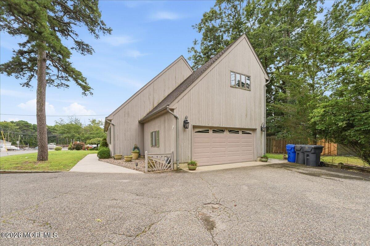 483 Drum Point Road