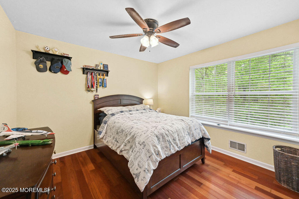 8 Sugar Pine Drive, Jackson, New Jersey image 28