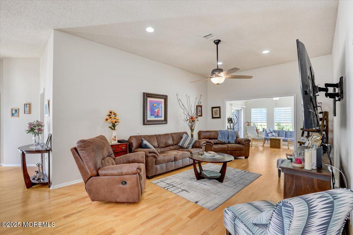 841 Taylor Road #841B, Monroe Township, New Jersey image 5