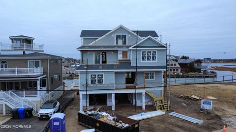 Homes For Sale - 108 Rochester Drive<br/> Ocean County, Brick, NJ 08723