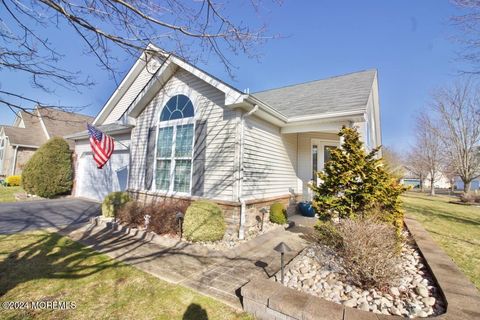 2 Woodview Drive, Whiting, NJ 08759 - MLS#: 22424549