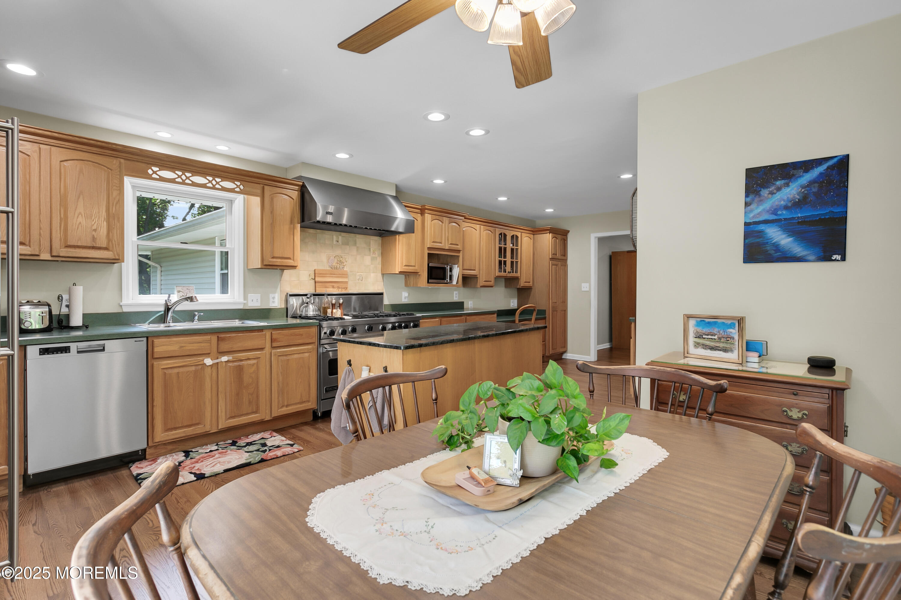 206 Peachwood Road, Middletown, New Jersey image 14