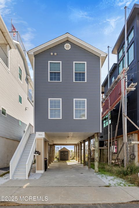 11 Seadrift Avenue Highlands NJ 07732