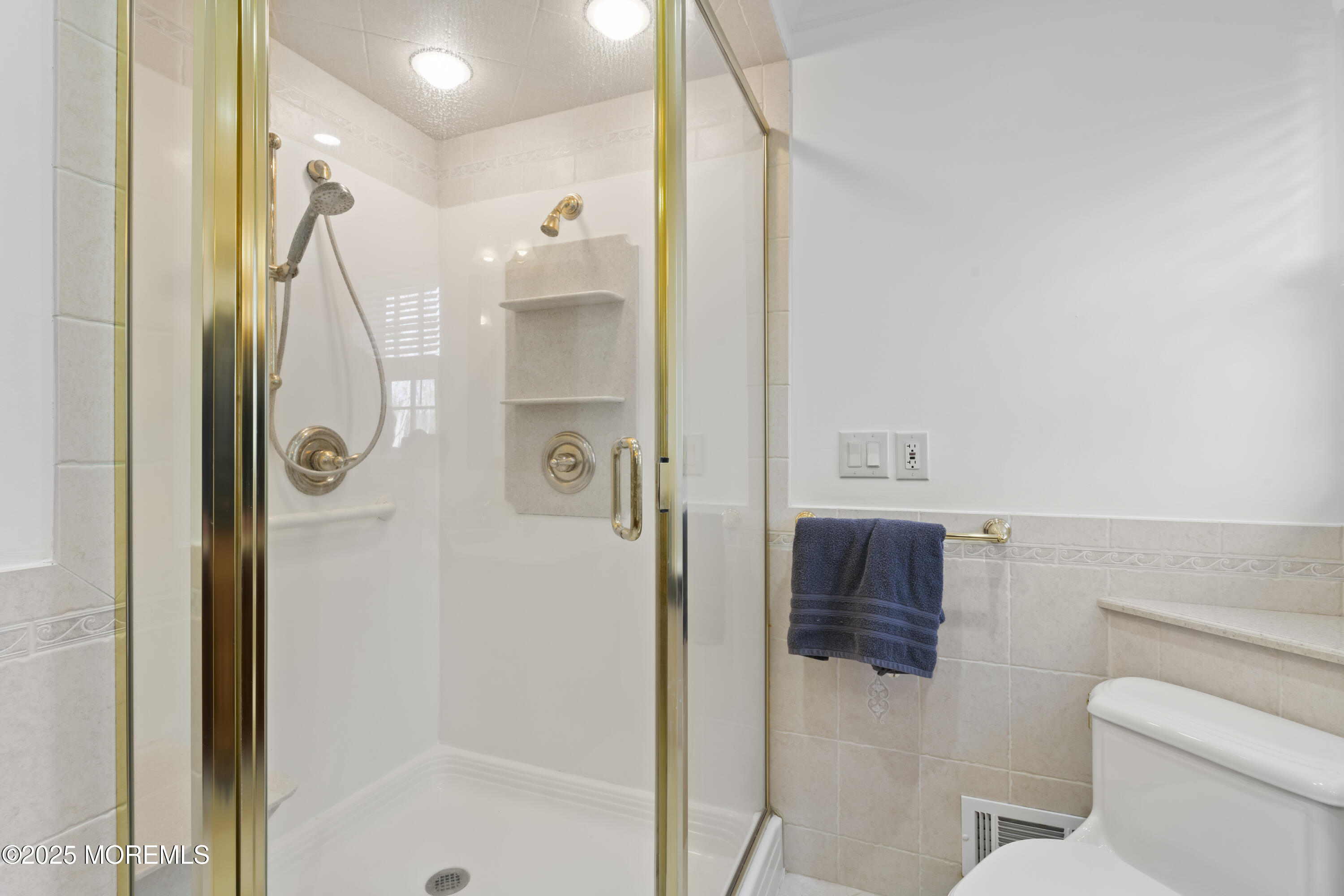 11 Rimwood Lane, Colts Neck, New Jersey image 21