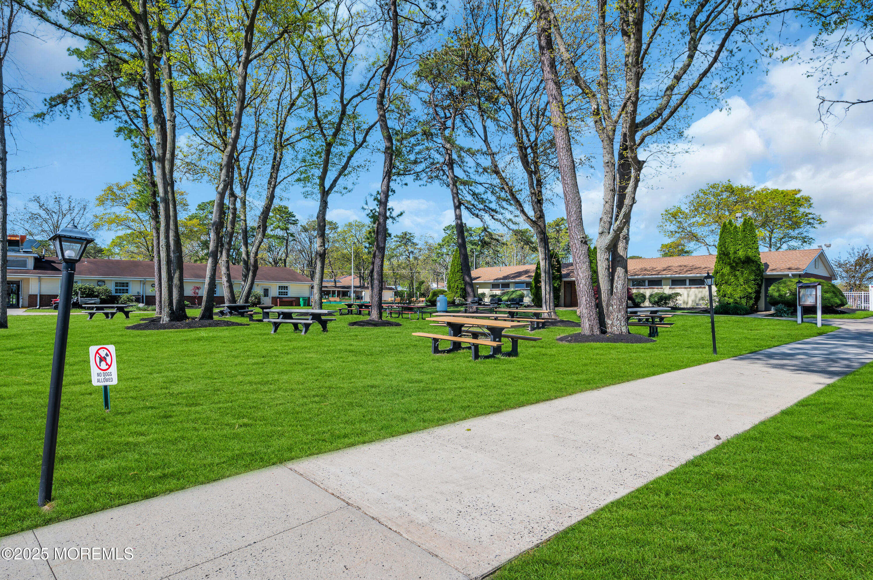 470 Thornbury Court #F, Lakewood, New Jersey image 35