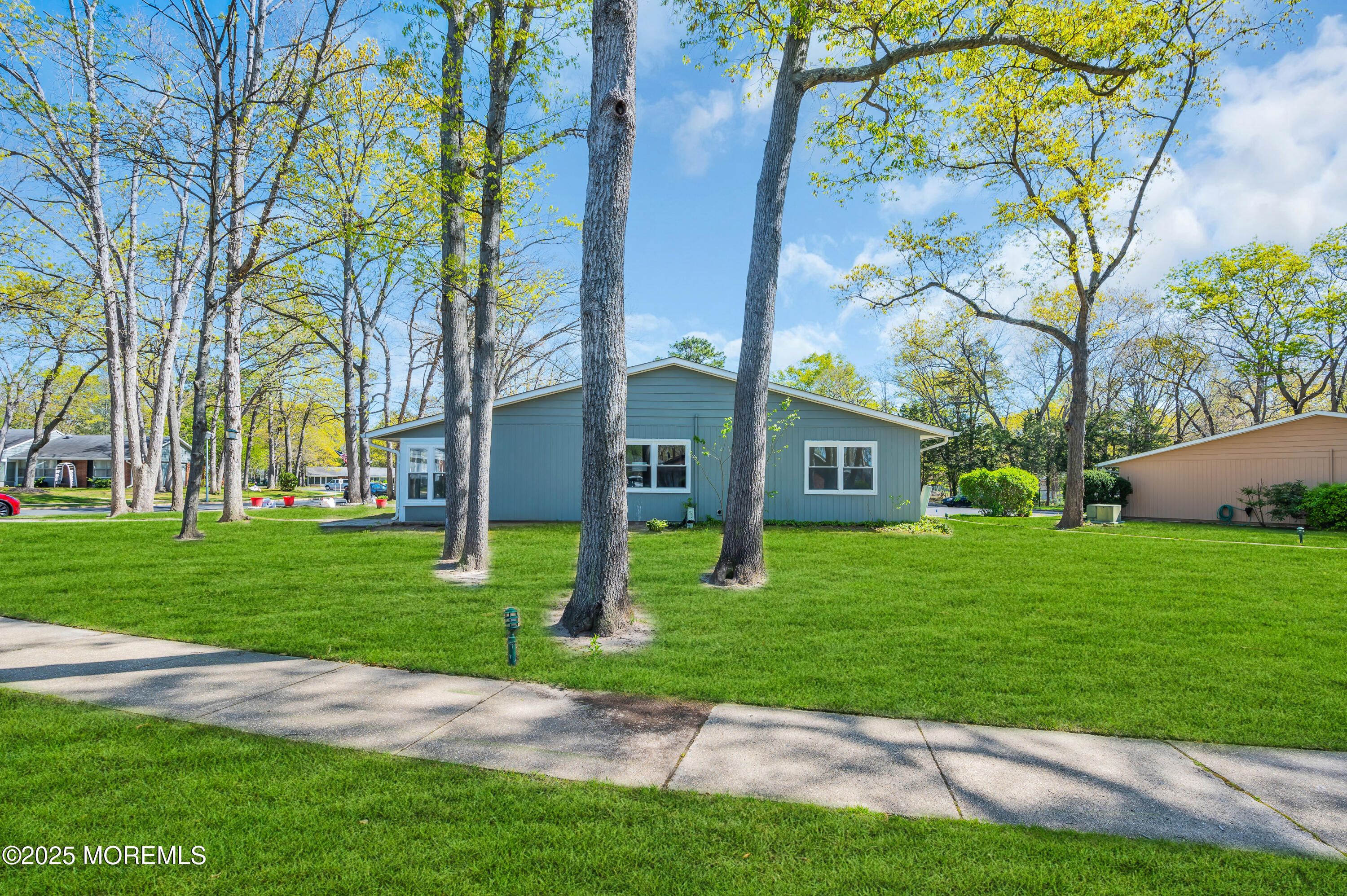 470 Thornbury Court #F, Lakewood, New Jersey image 18