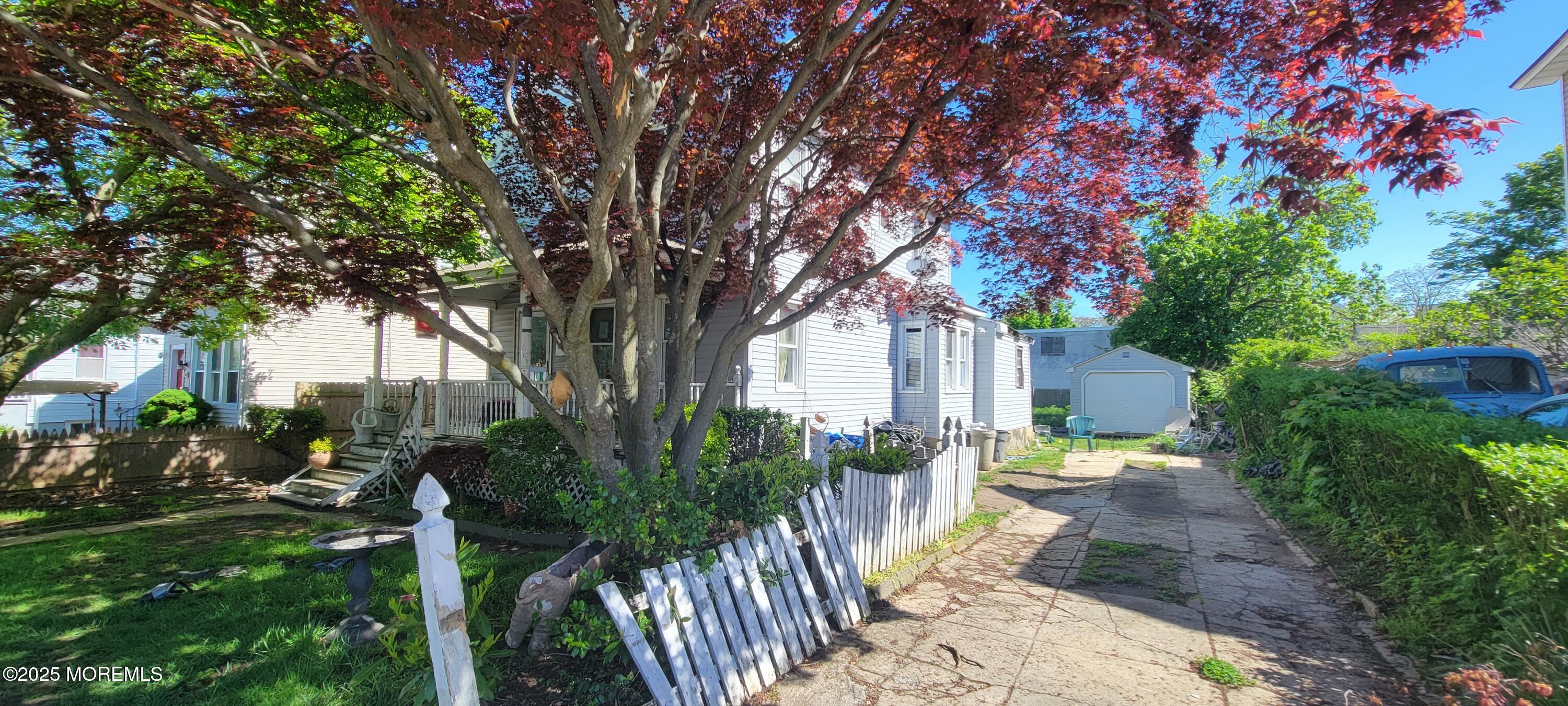 399 Willow Avenue