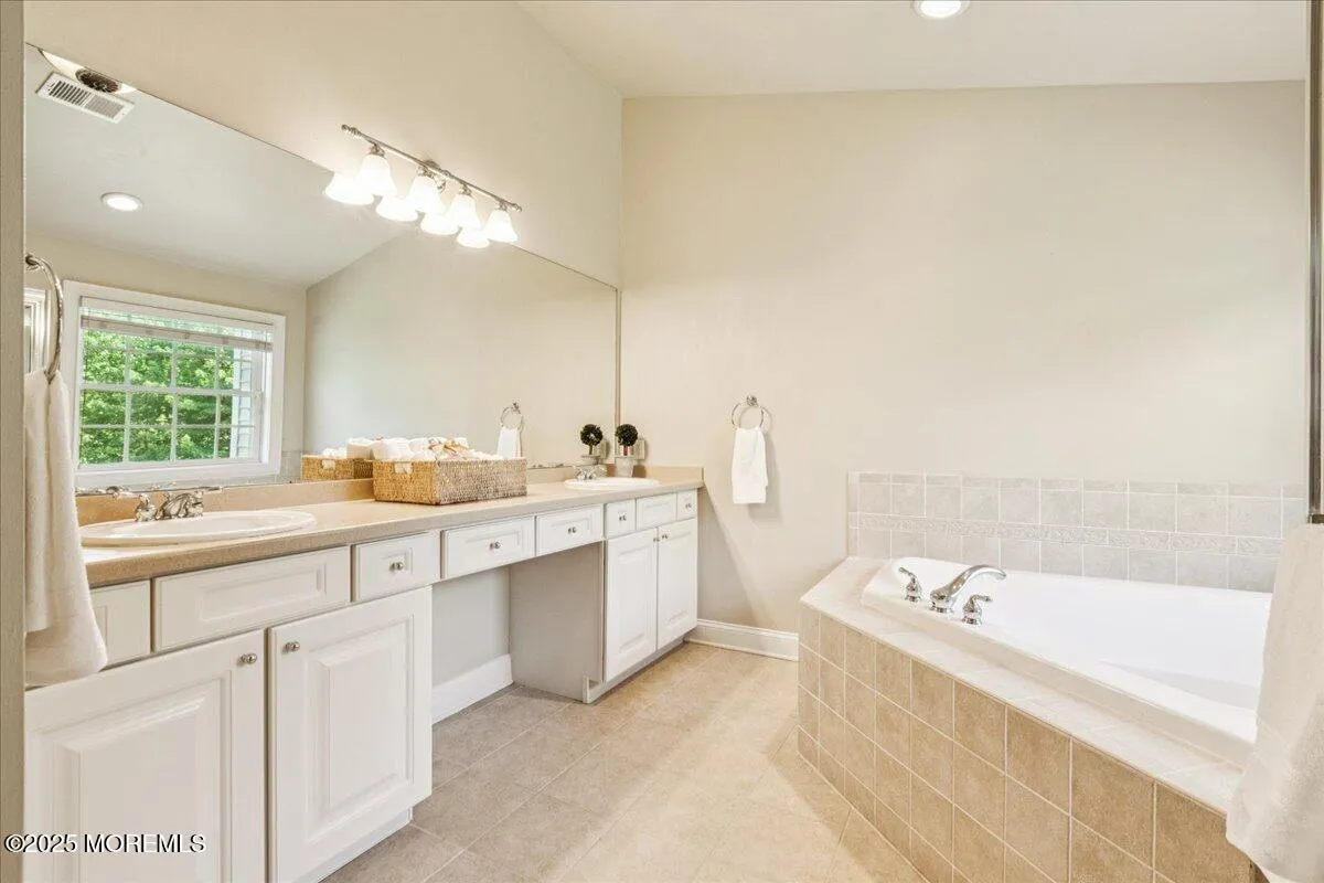 Marlboro, New Jersey 07746, United States, 5 Bedrooms Bedrooms, ,5 BathroomsBathrooms,Residential,Coming Soon,156622