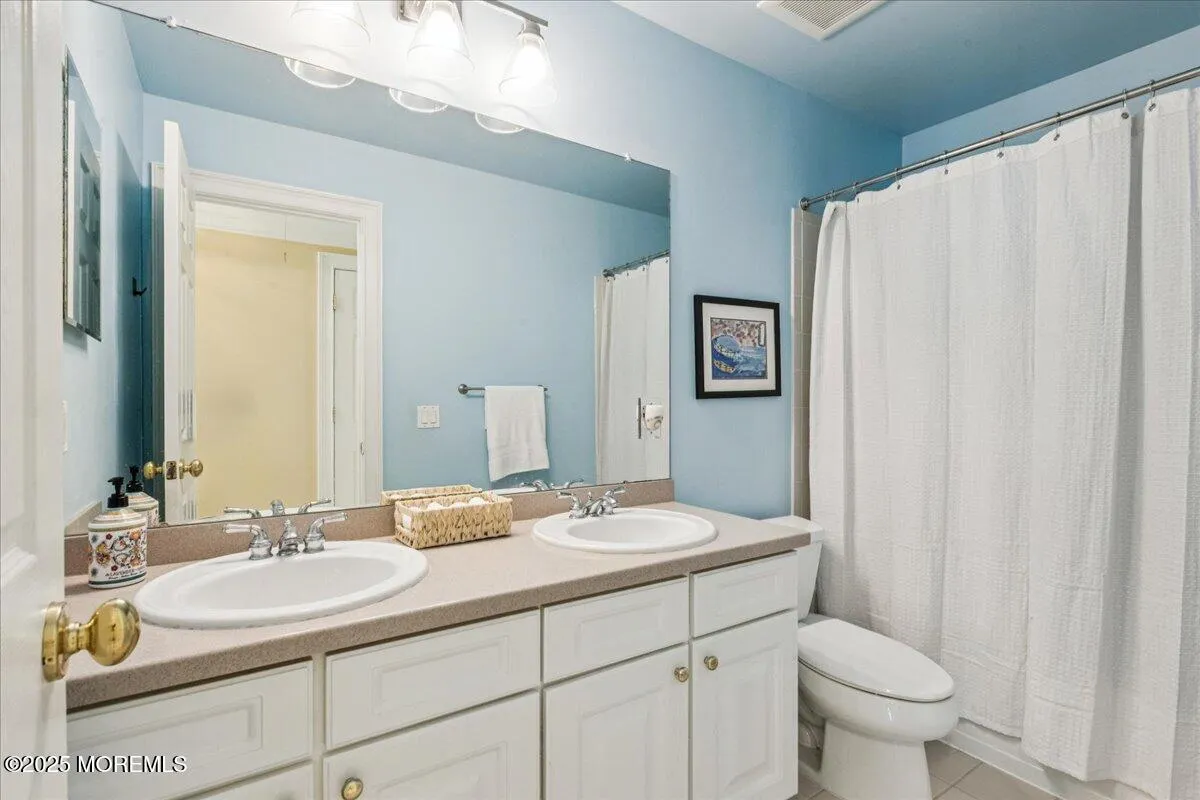 Marlboro, New Jersey 07746, United States, 5 Bedrooms Bedrooms, ,5 BathroomsBathrooms,Residential,Coming Soon,156622