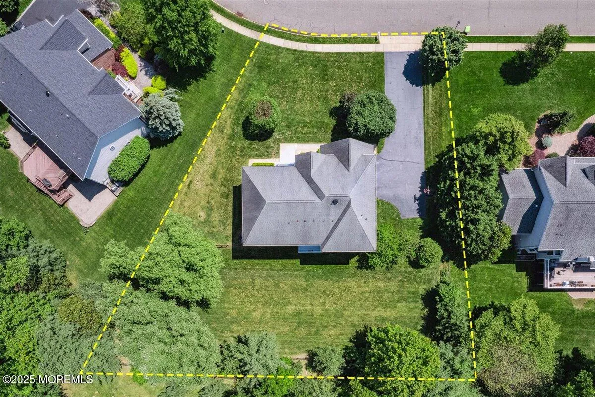 Marlboro, New Jersey 07746, United States, 5 Bedrooms Bedrooms, ,5 BathroomsBathrooms,Residential,Coming Soon,156622