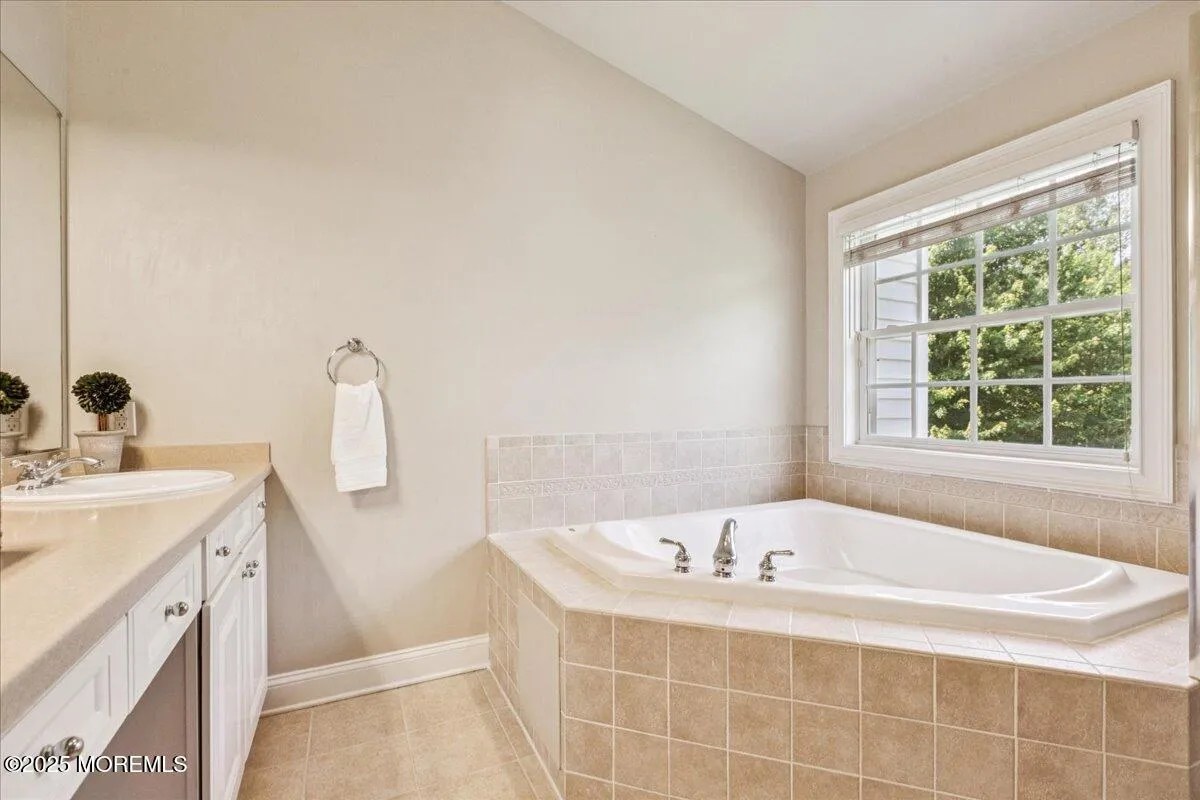 Marlboro, New Jersey 07746, United States, 5 Bedrooms Bedrooms, ,5 BathroomsBathrooms,Residential,Coming Soon,156622