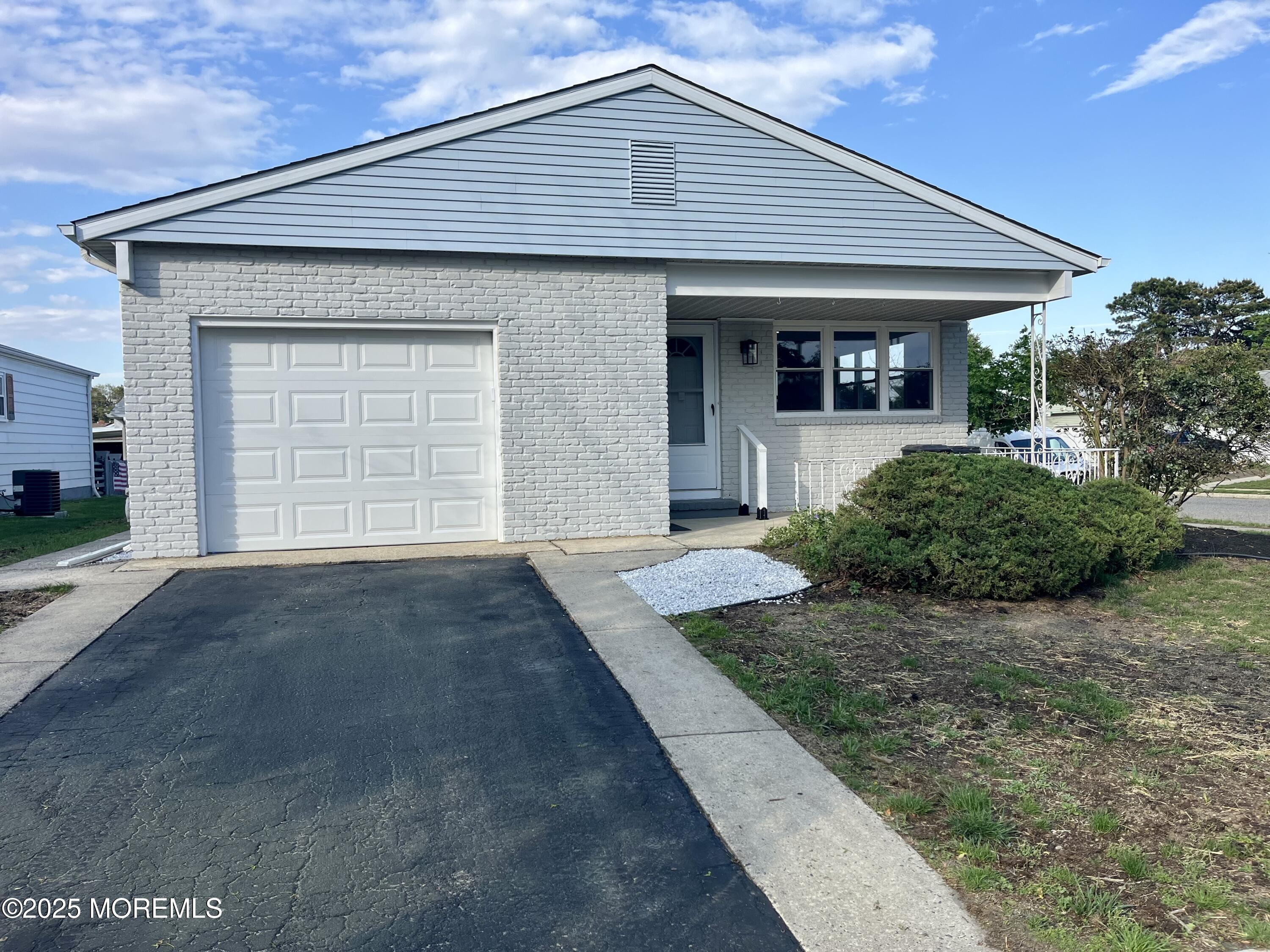 1 Coborca Way, Toms River, New Jersey image 1