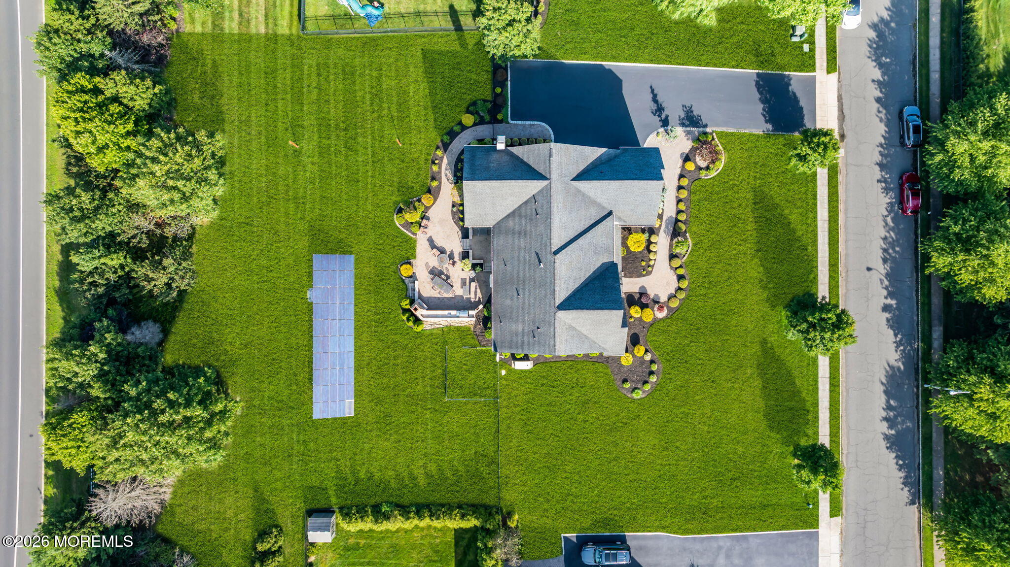80 Stream Bank Drive