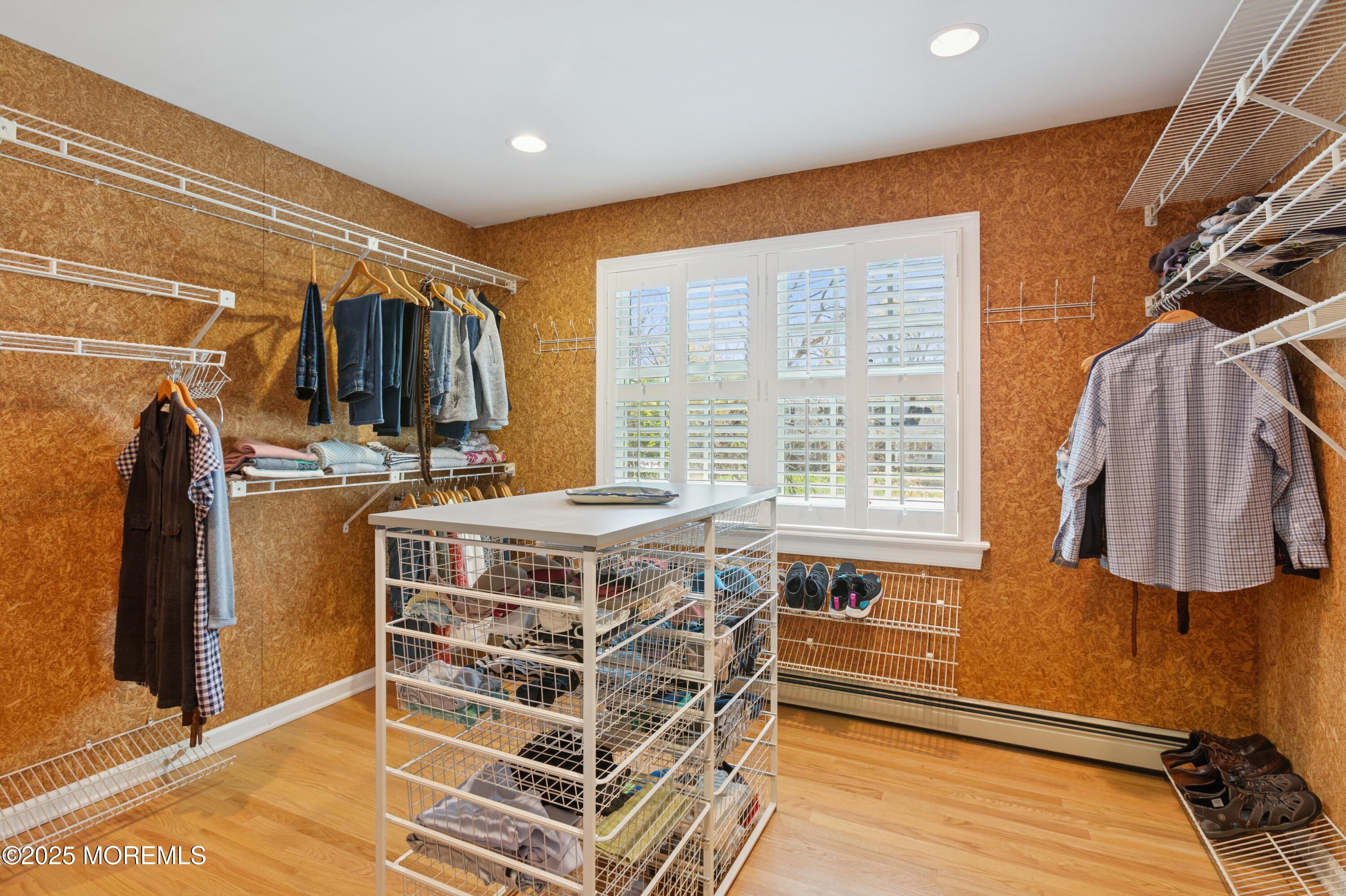 6 Carriage Drive, Middletown, New Jersey image 41