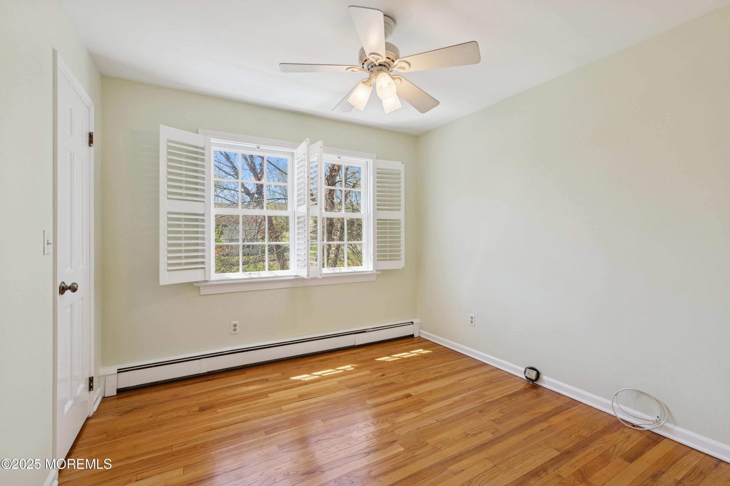 6 Carriage Drive, Middletown, New Jersey image 35