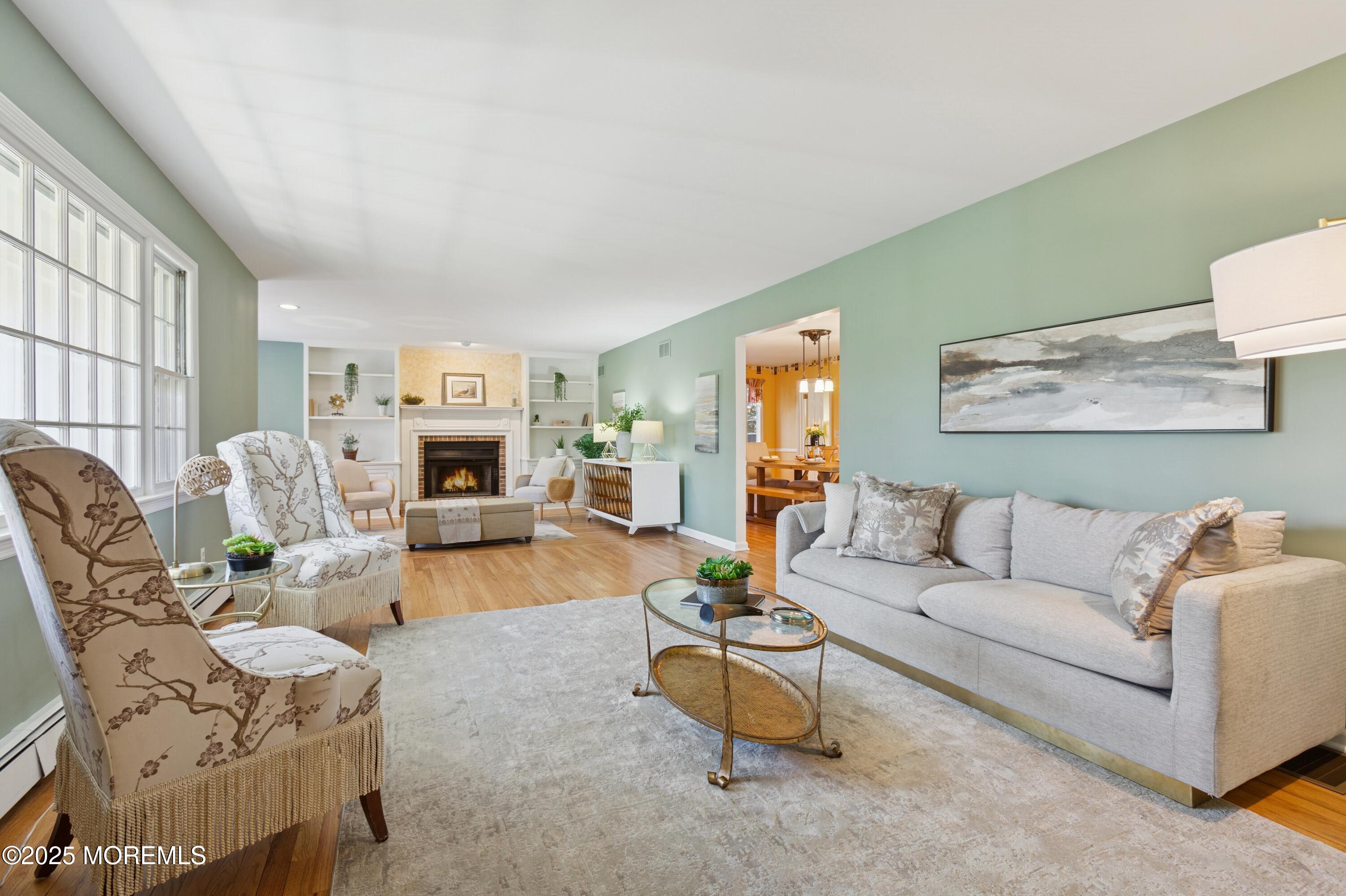 6 Carriage Drive, Middletown, New Jersey image 10