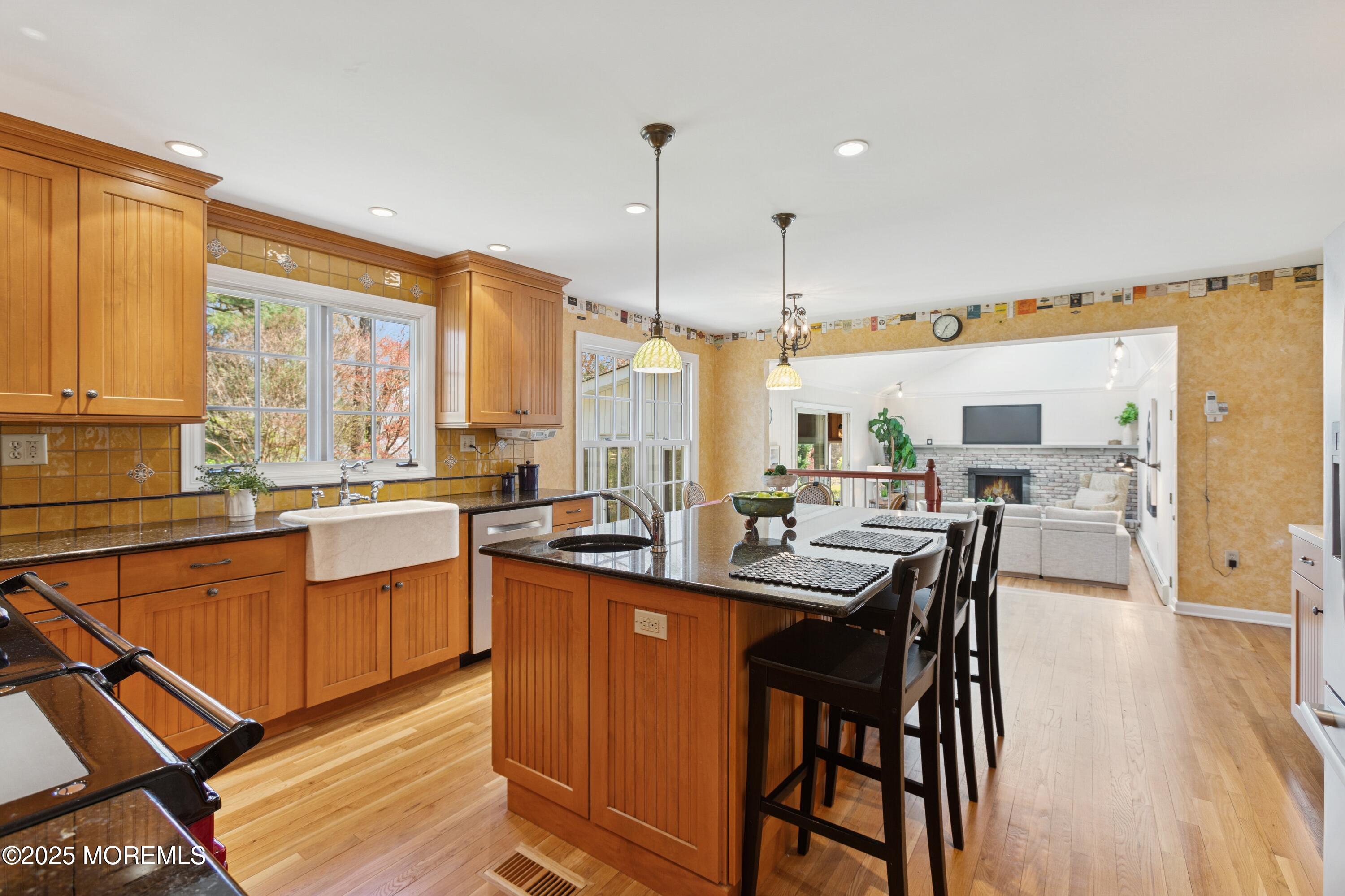 6 Carriage Drive, Middletown, New Jersey image 25