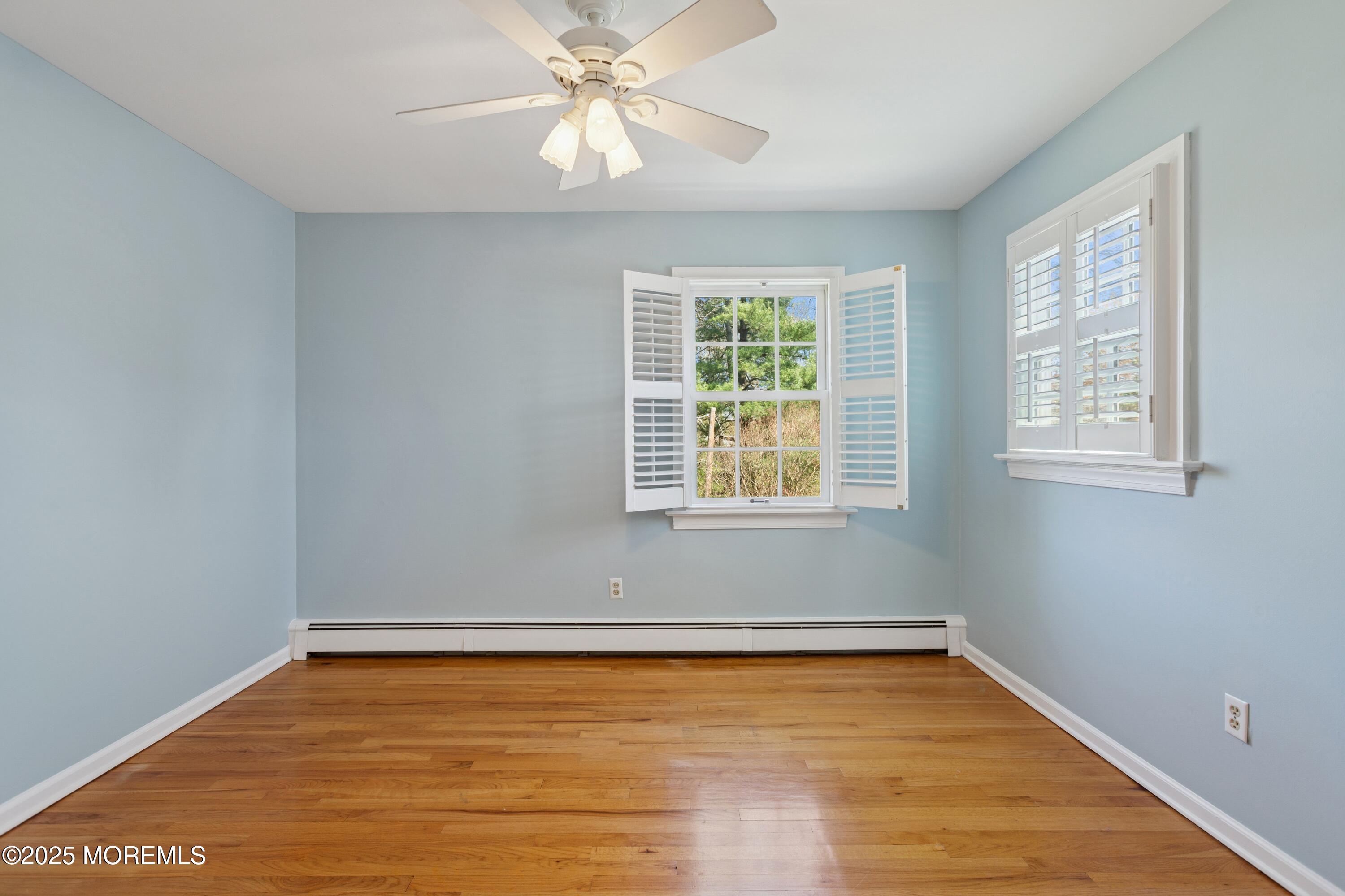 6 Carriage Drive, Middletown, New Jersey image 34