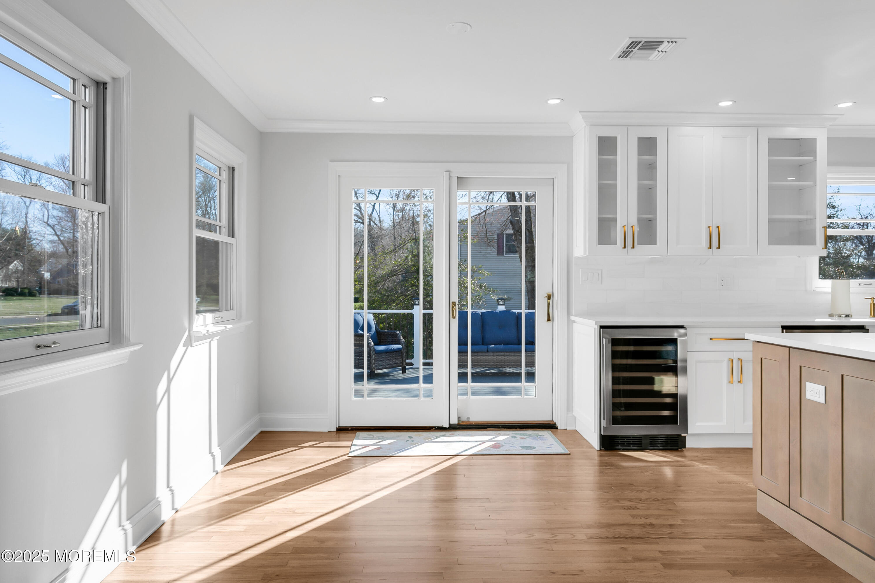 832 Nutswamp Road, Red Bank, New Jersey image 24