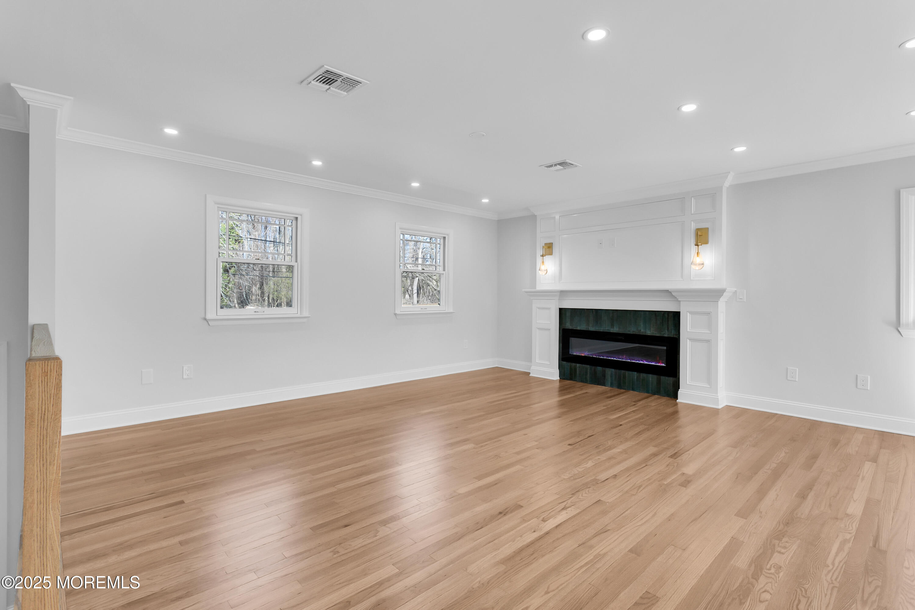 832 Nutswamp Road, Red Bank, New Jersey image 5