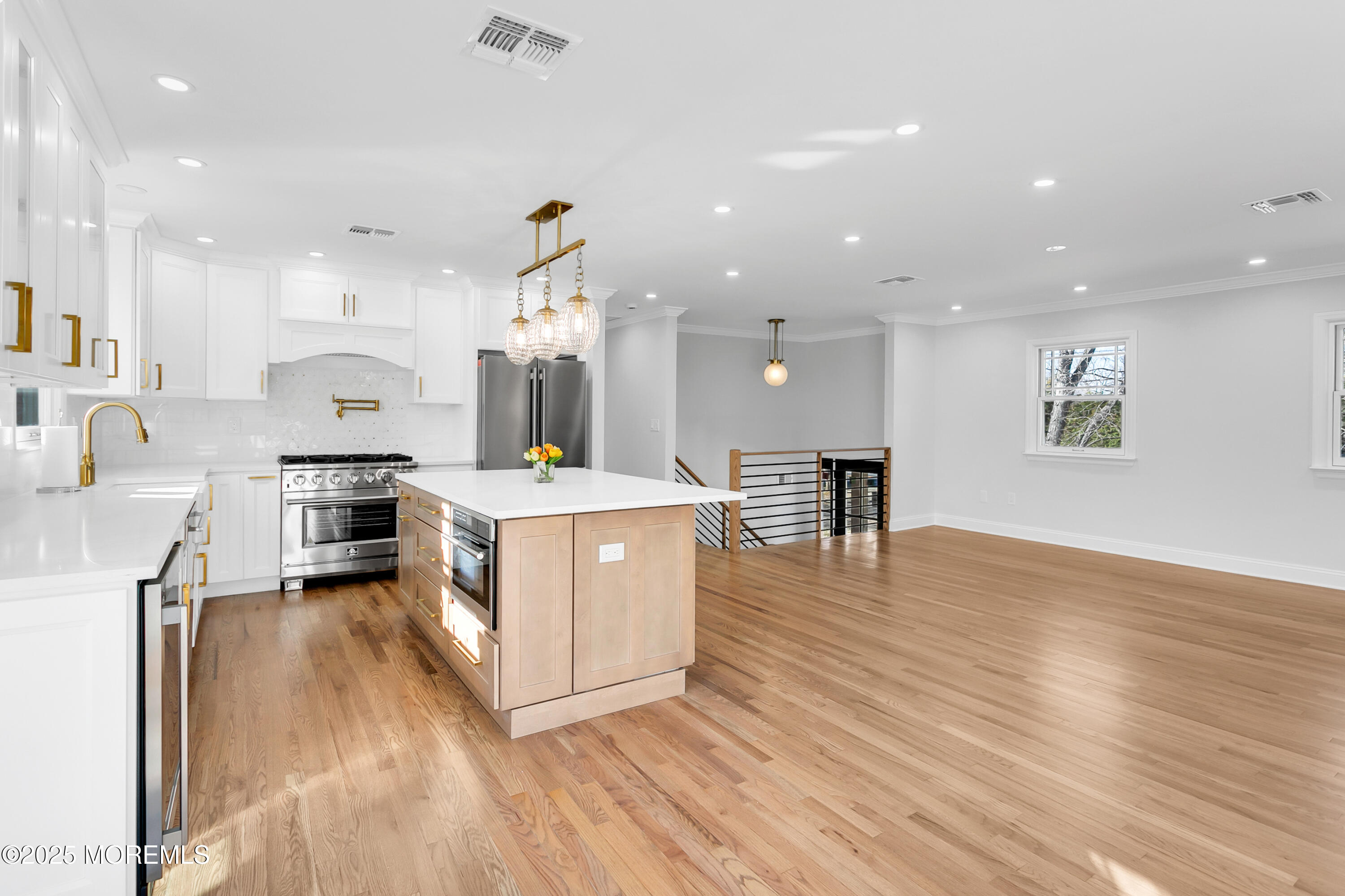 832 Nutswamp Road, Red Bank, New Jersey image 36