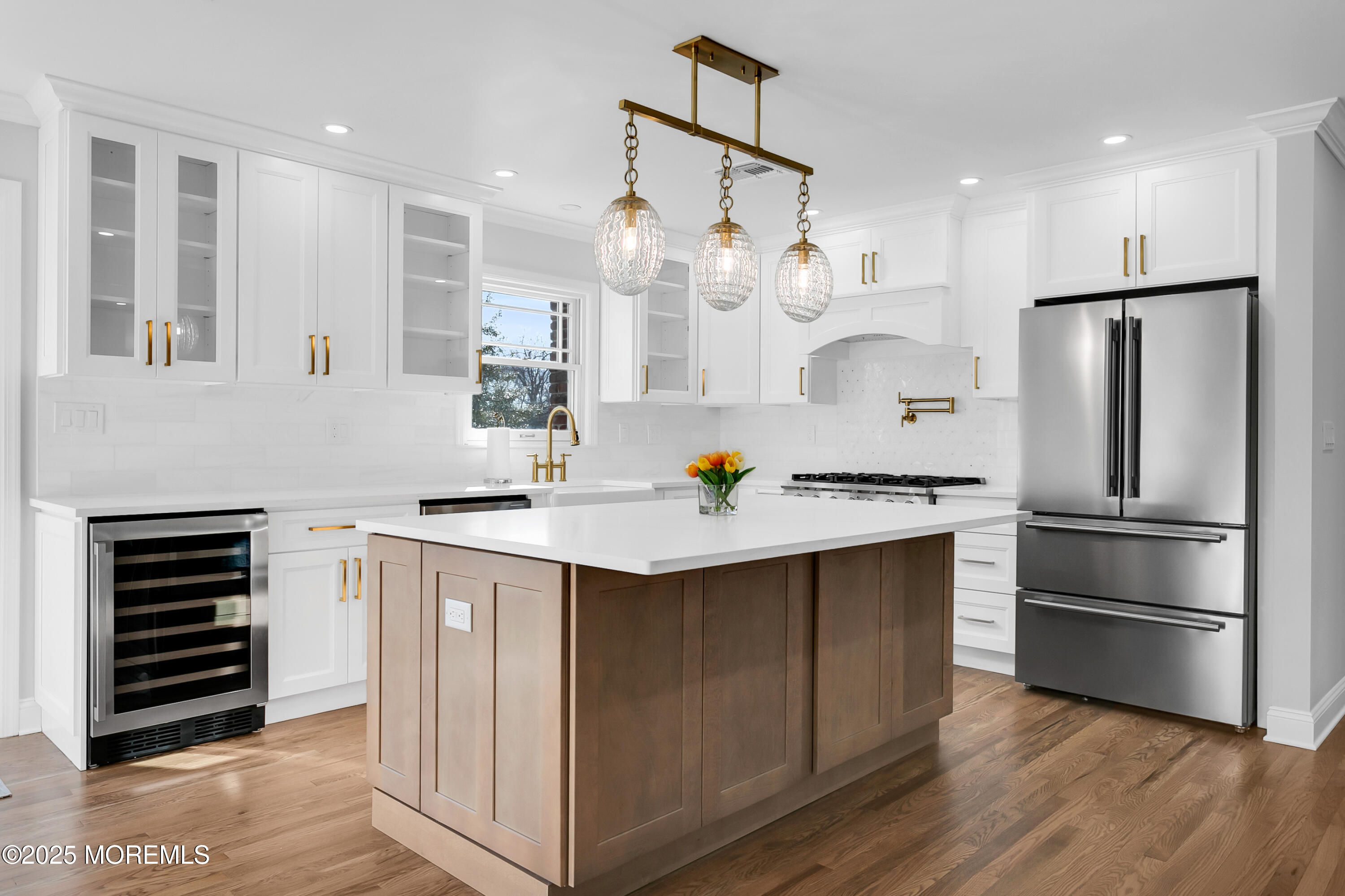 832 Nutswamp Road, Red Bank, New Jersey image 6
