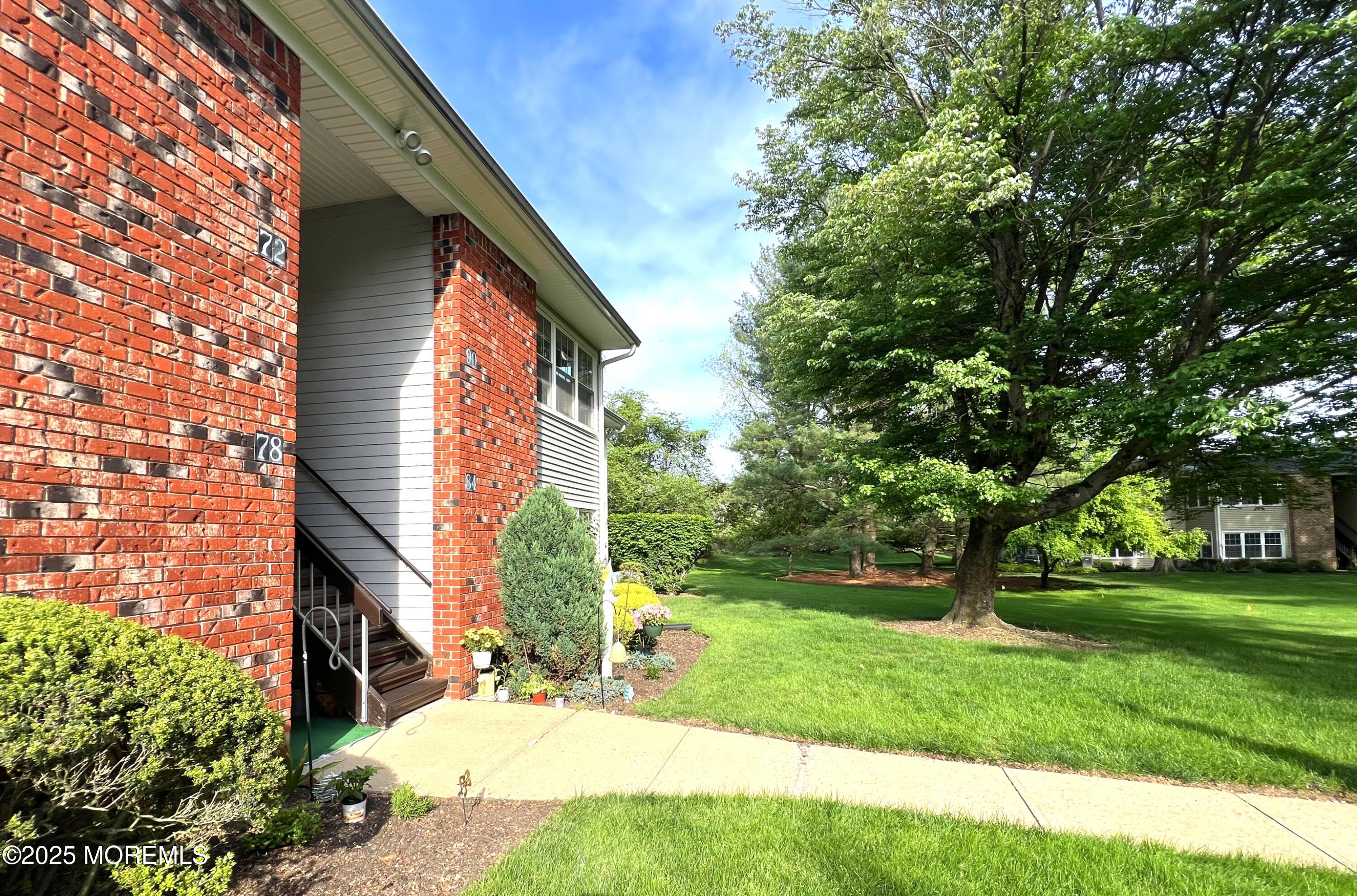 78 Cranberry Court, Red Bank, New Jersey image 6