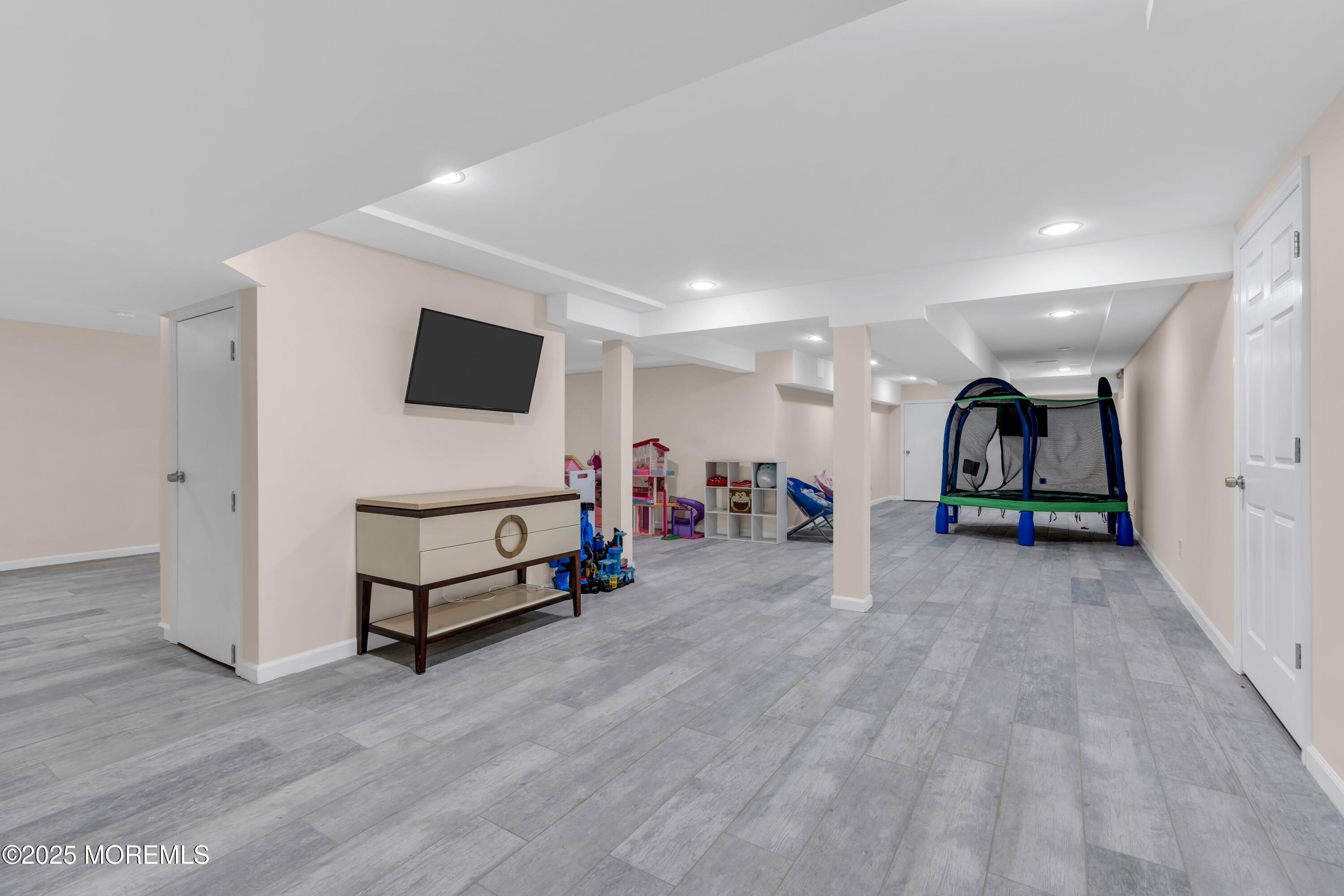 100 Manfre Court, Freehold, New Jersey image 46