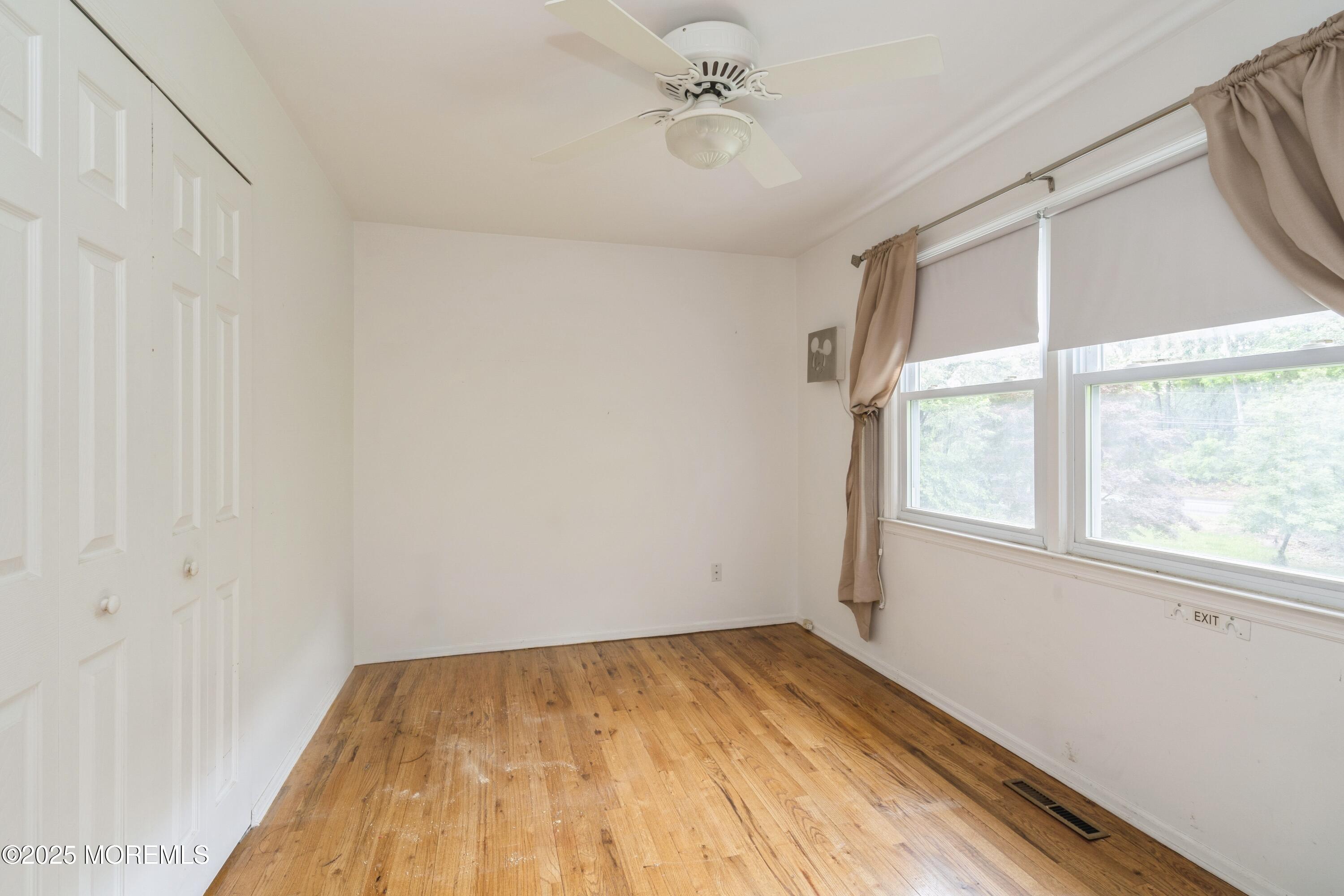 36 Merion Drive, Manalapan, New Jersey image 12