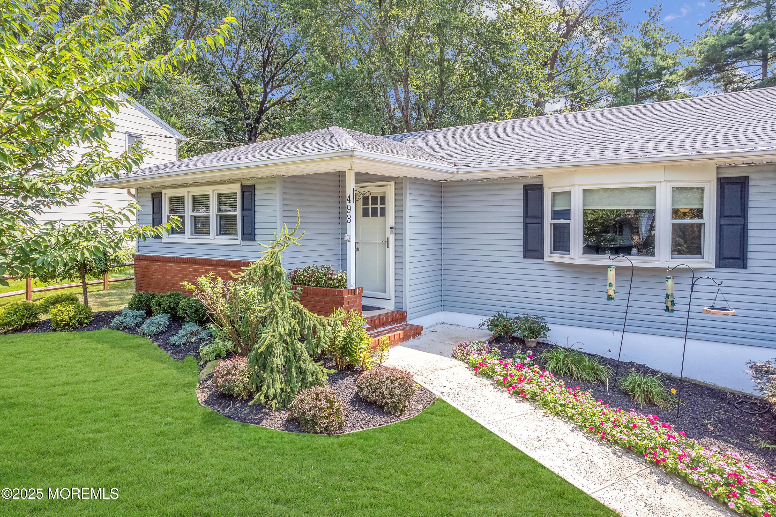 493 Kingsley Court