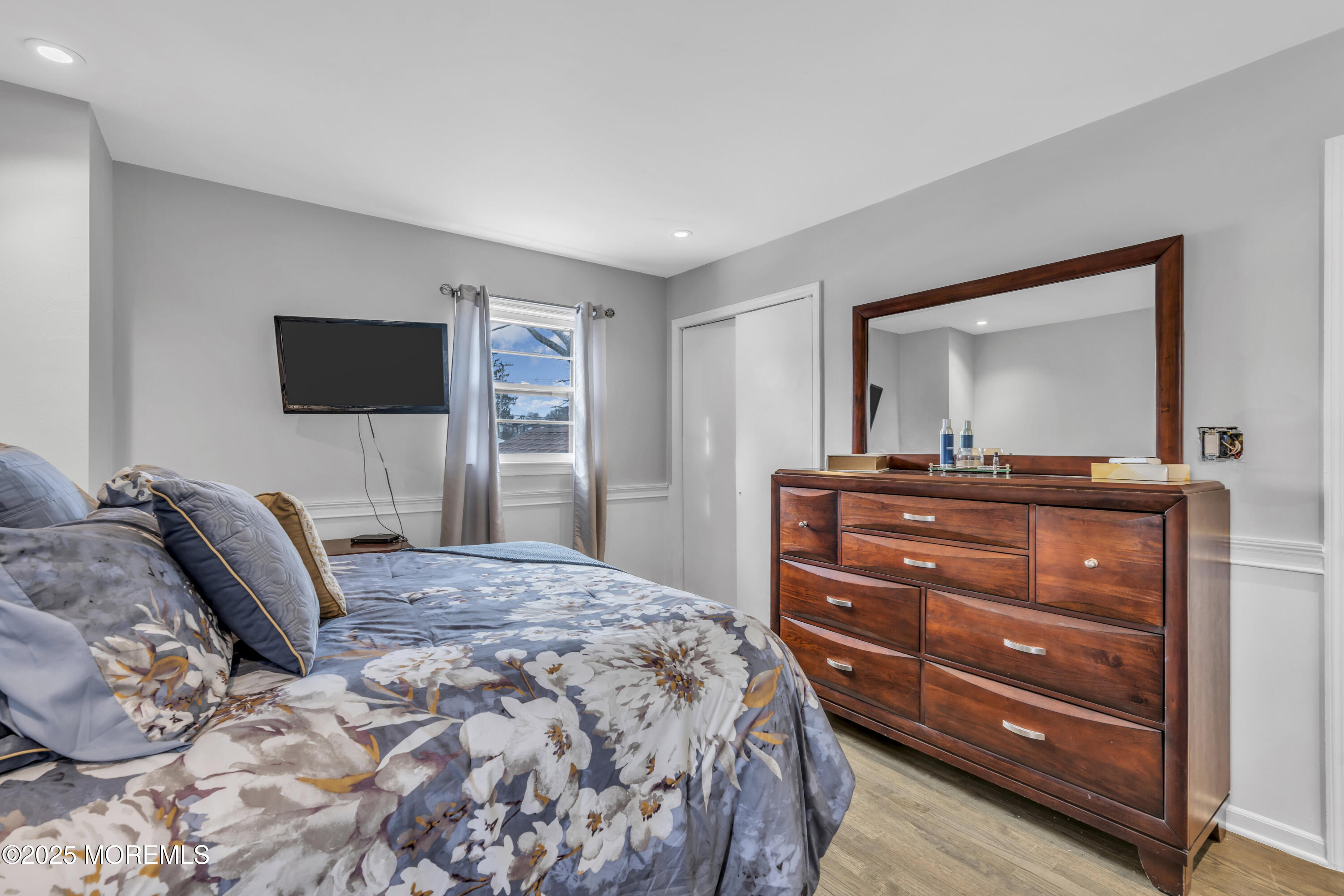 8 Leocadia Court, Hazlet, New Jersey image 13
