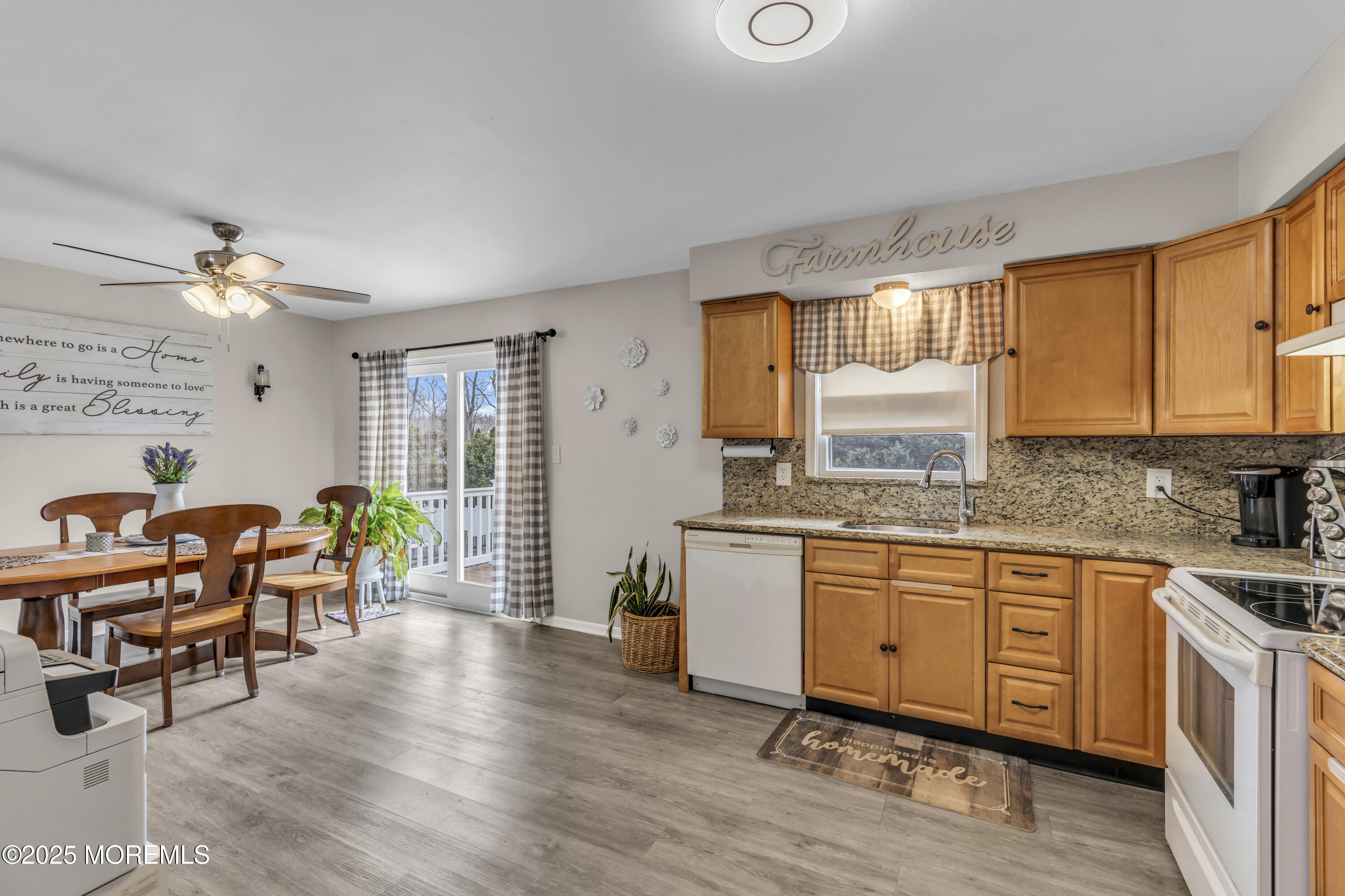 8 Leocadia Court, Hazlet, New Jersey image 5