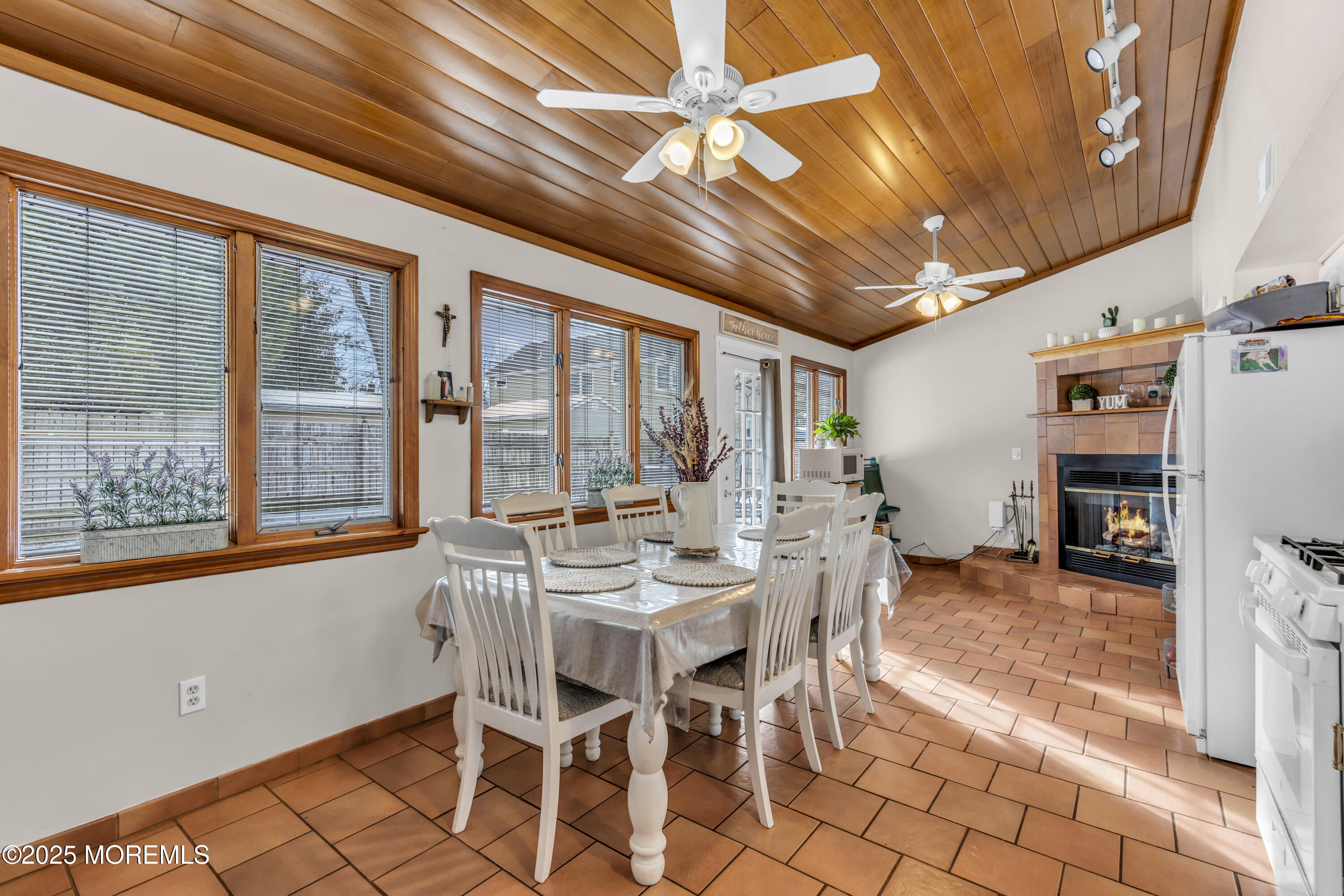 8 Leocadia Court, Hazlet, New Jersey image 22