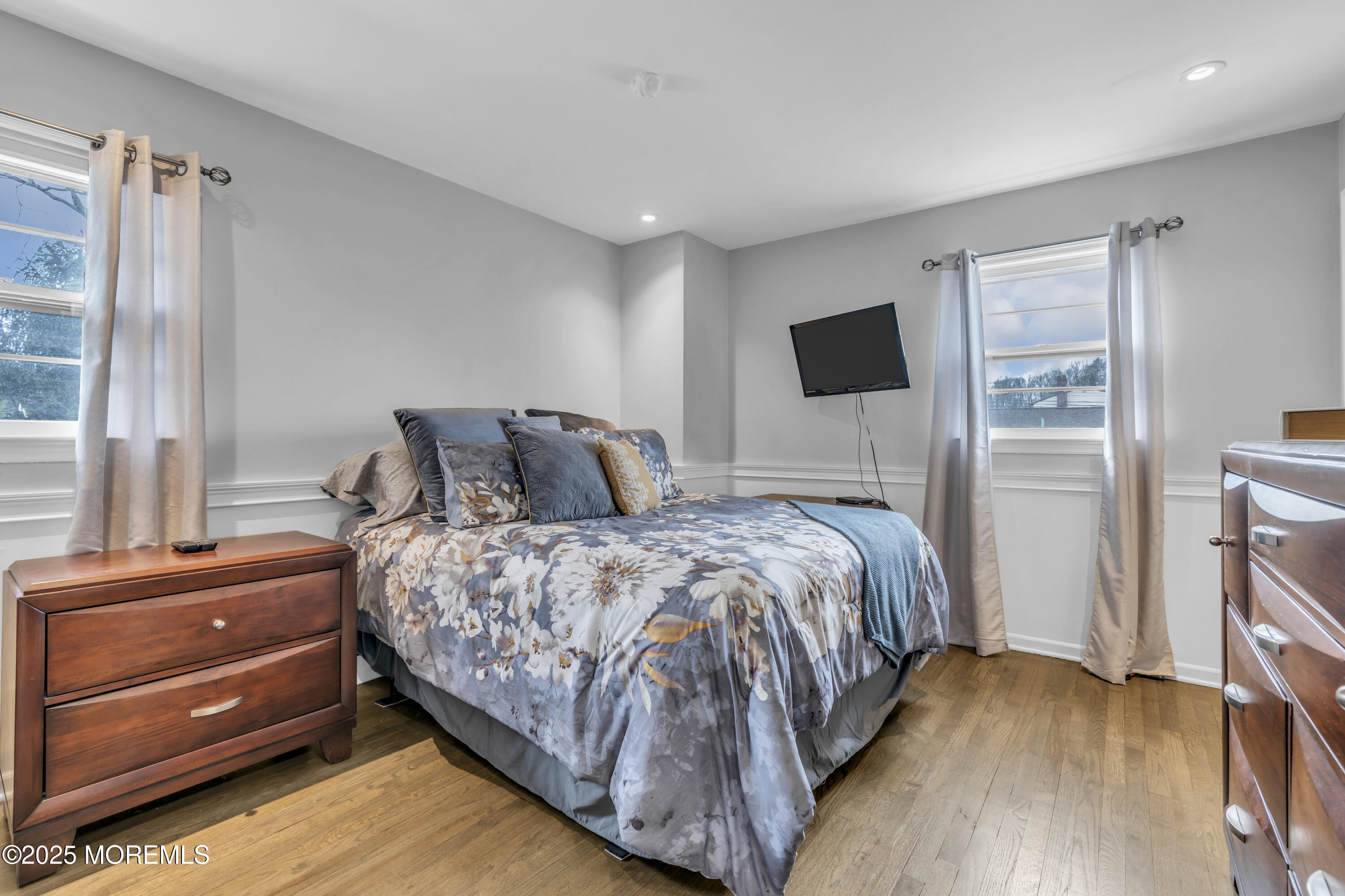 8 Leocadia Court, Hazlet, New Jersey image 12