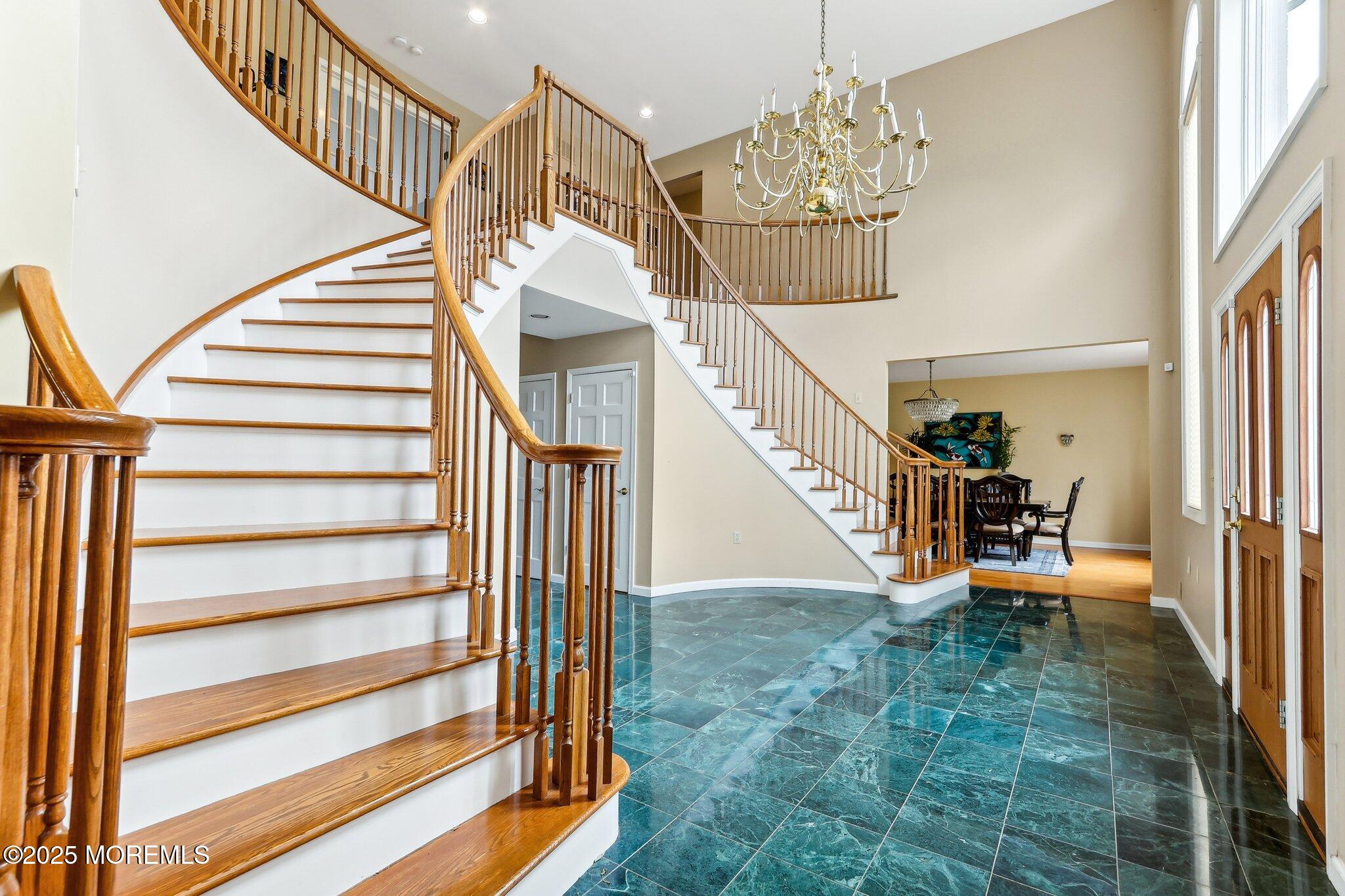 4 Lisa Court, Millstone, New Jersey image 3