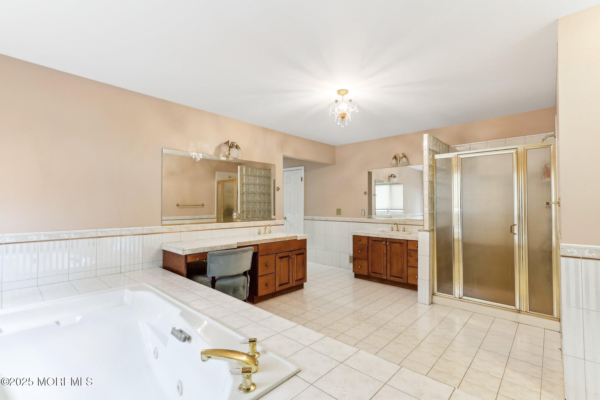 4 Lisa Court, Millstone, New Jersey image 32