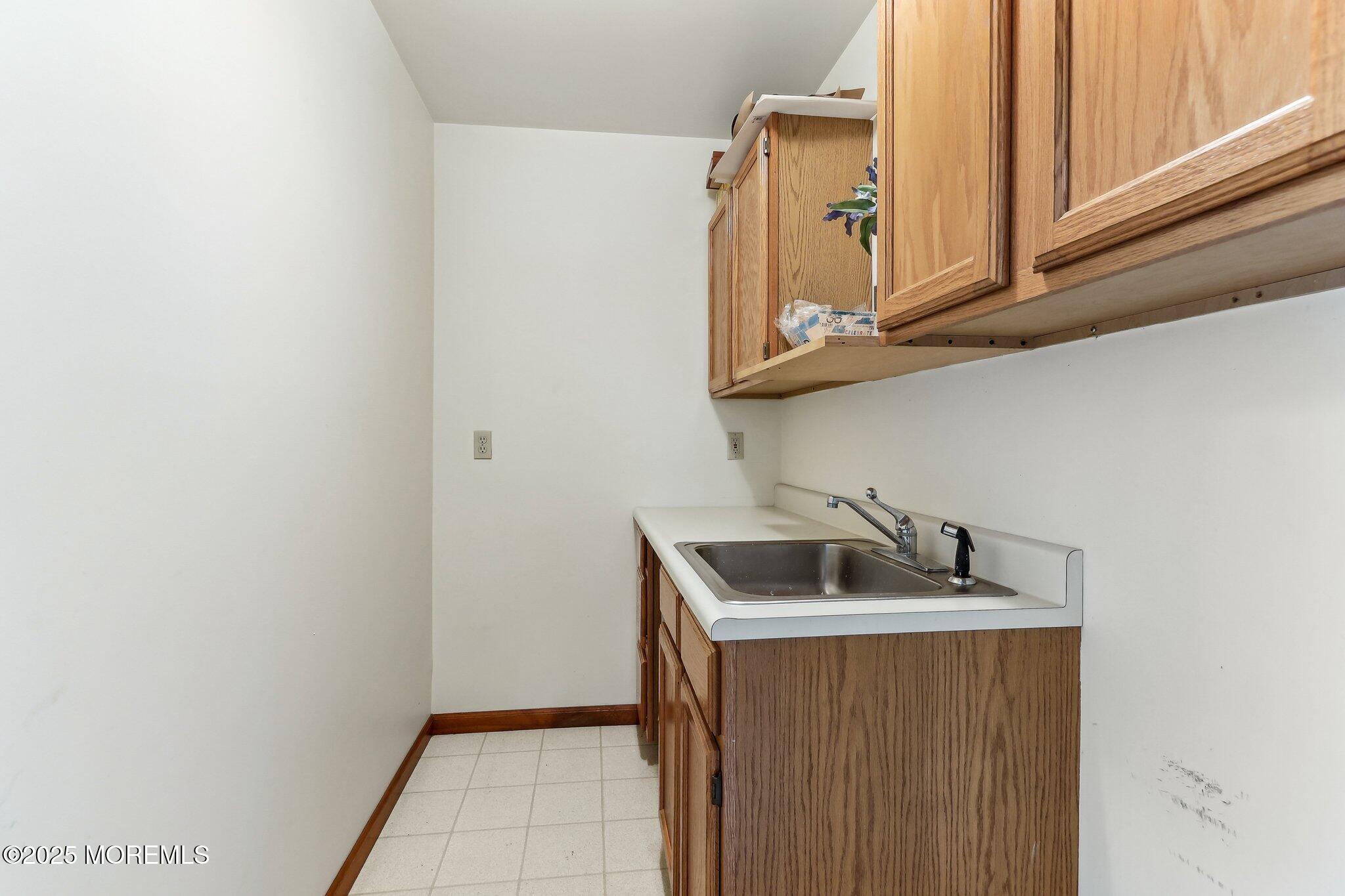 4 Lisa Court, Millstone, New Jersey image 23