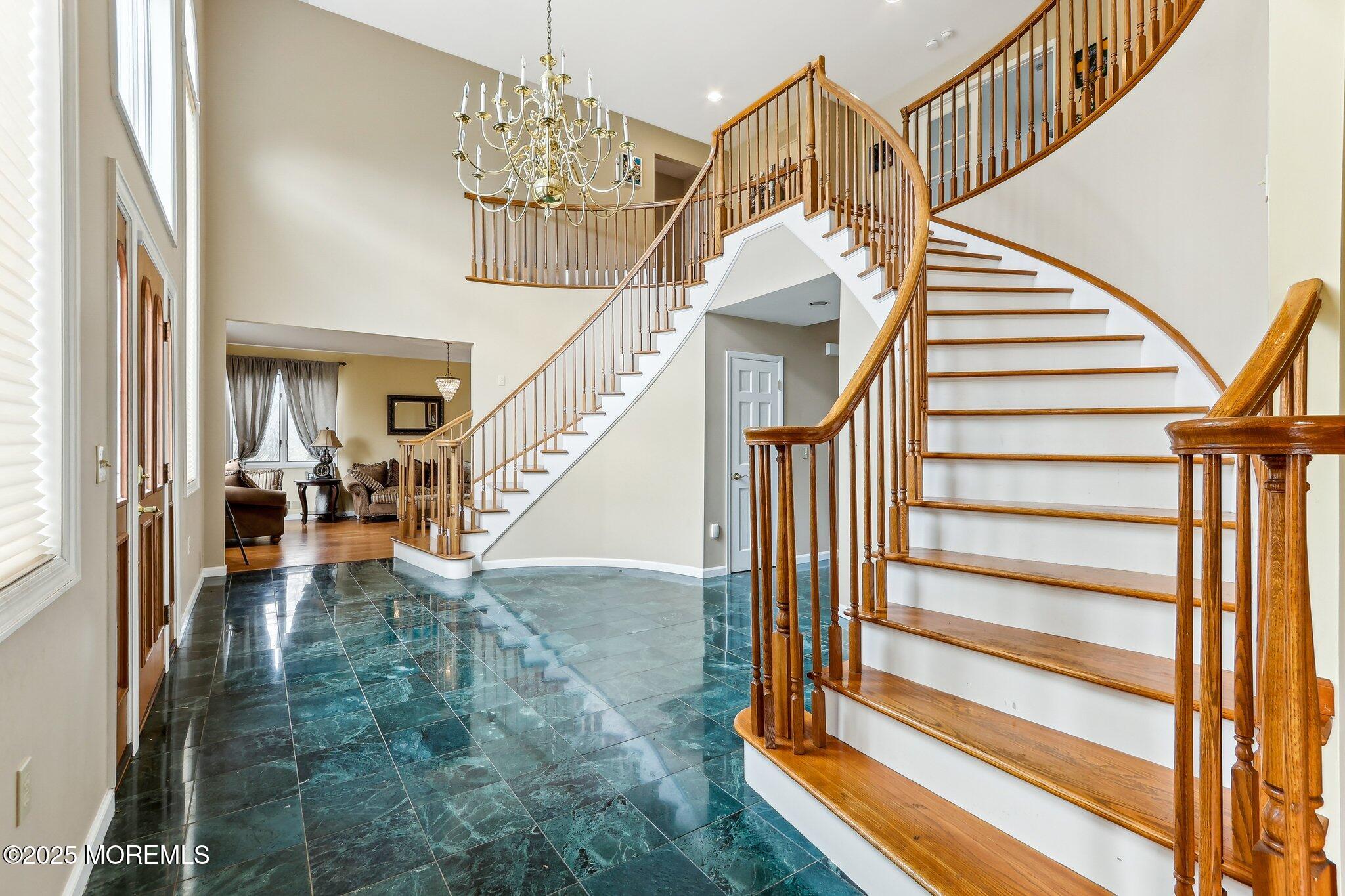 4 Lisa Court, Millstone, New Jersey image 4