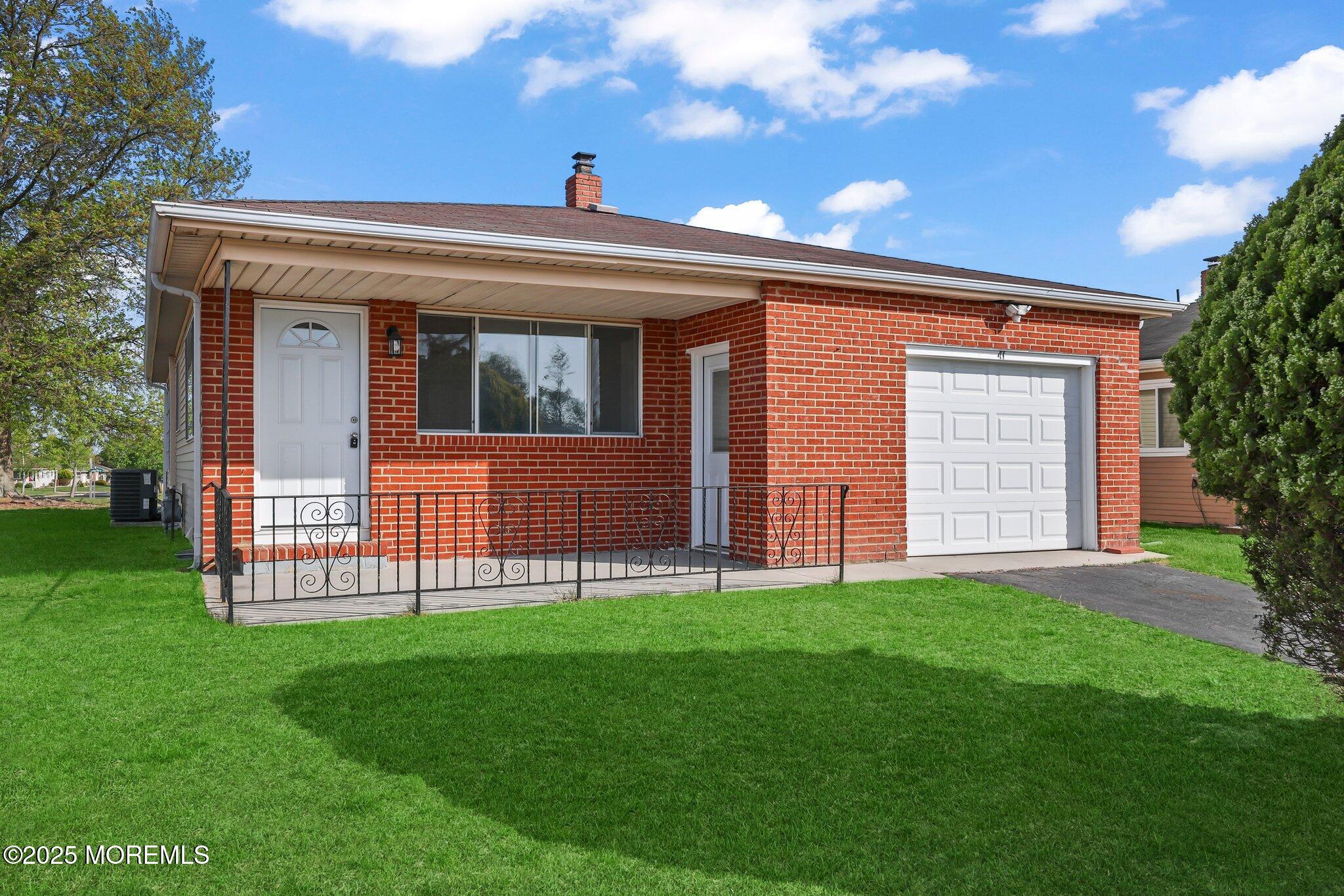 41 Puerto Vallarta Street, Toms River, New Jersey image 4