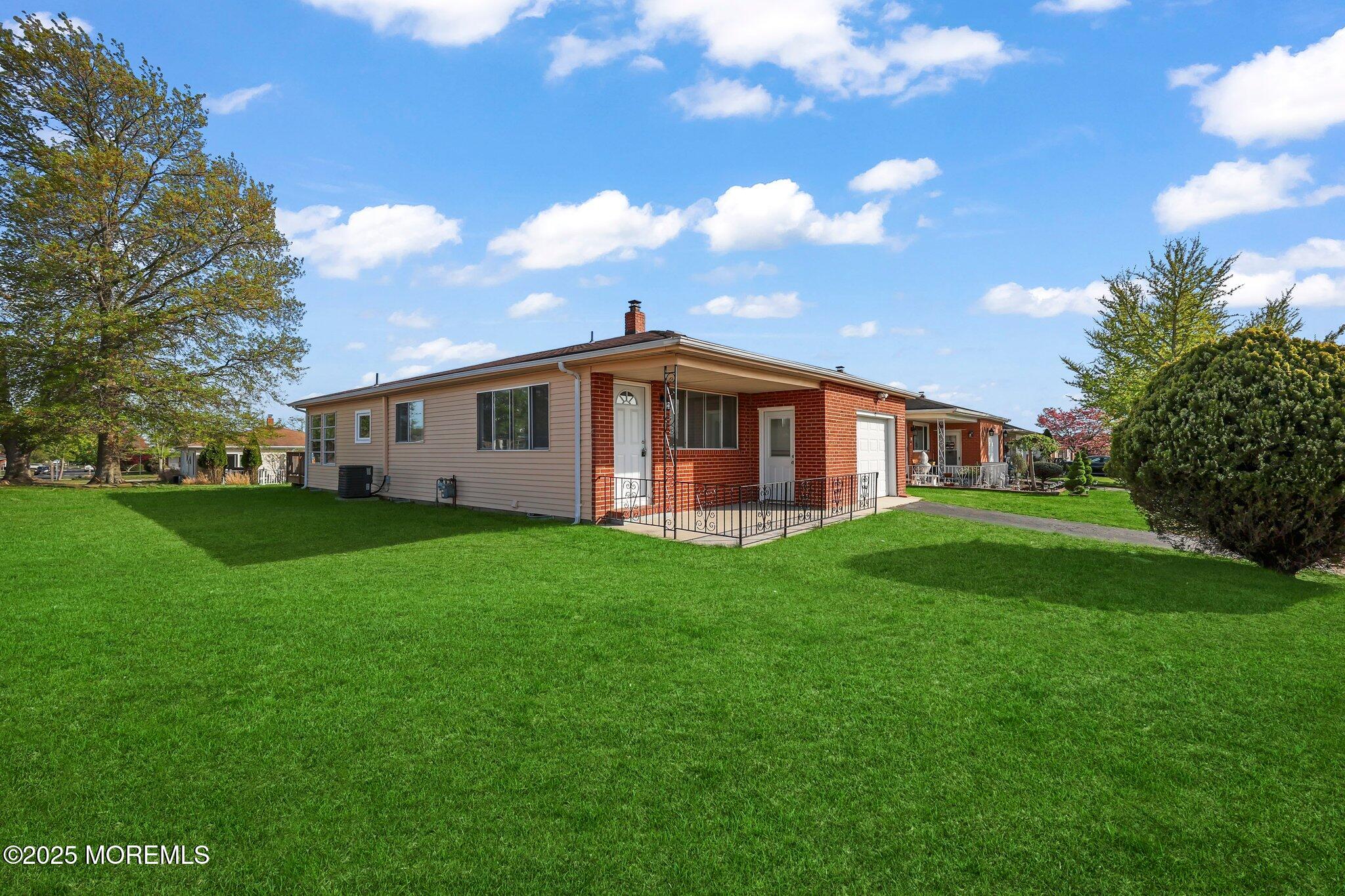 41 Puerto Vallarta Street, Toms River, New Jersey image 3