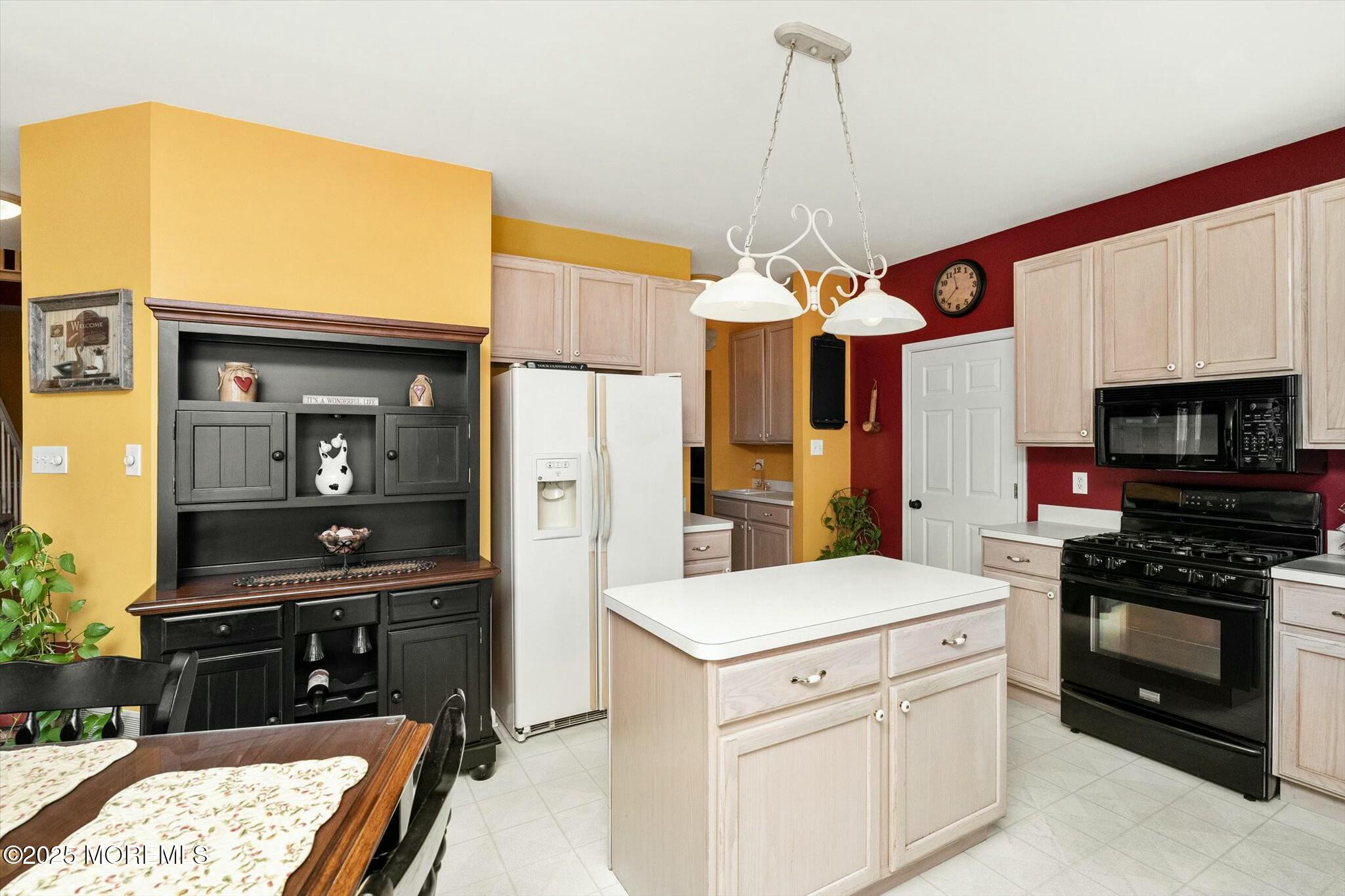 9 Huckleberry Lane, New Egypt, New Jersey image 17