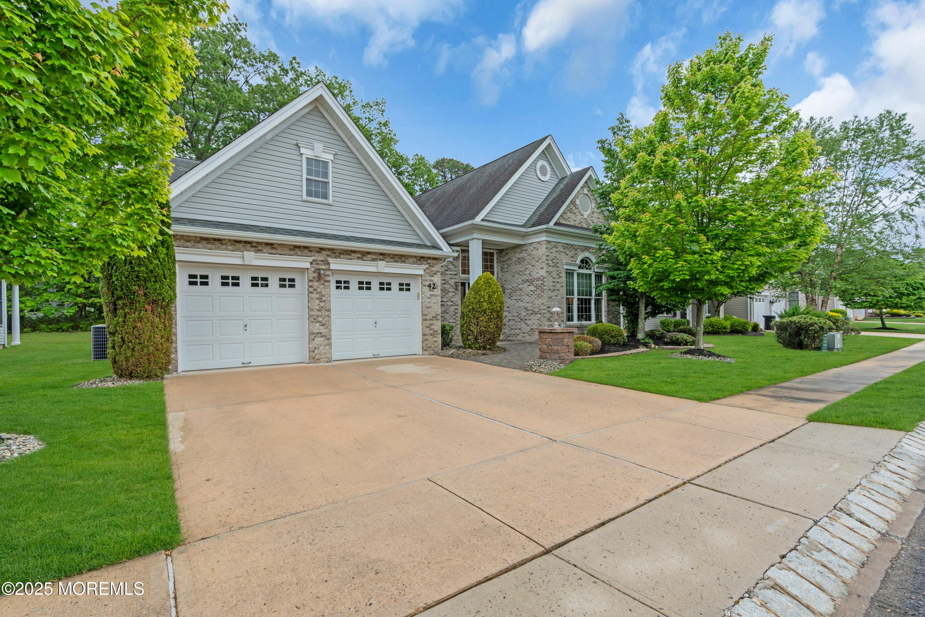 42 Dunberry Drive, Freehold, New Jersey image 5